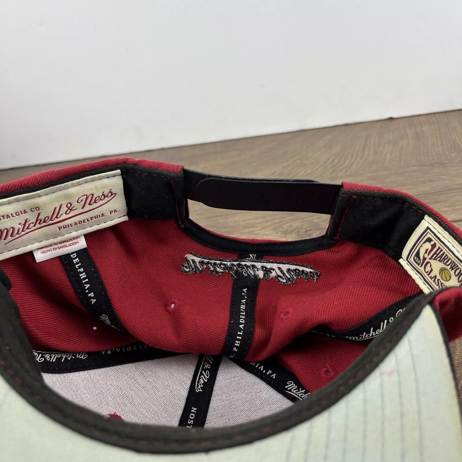 Mitchell & Ness Hats Miami Heat Hat Mitchell & Ness Miami Red Hat Adjustable Adul