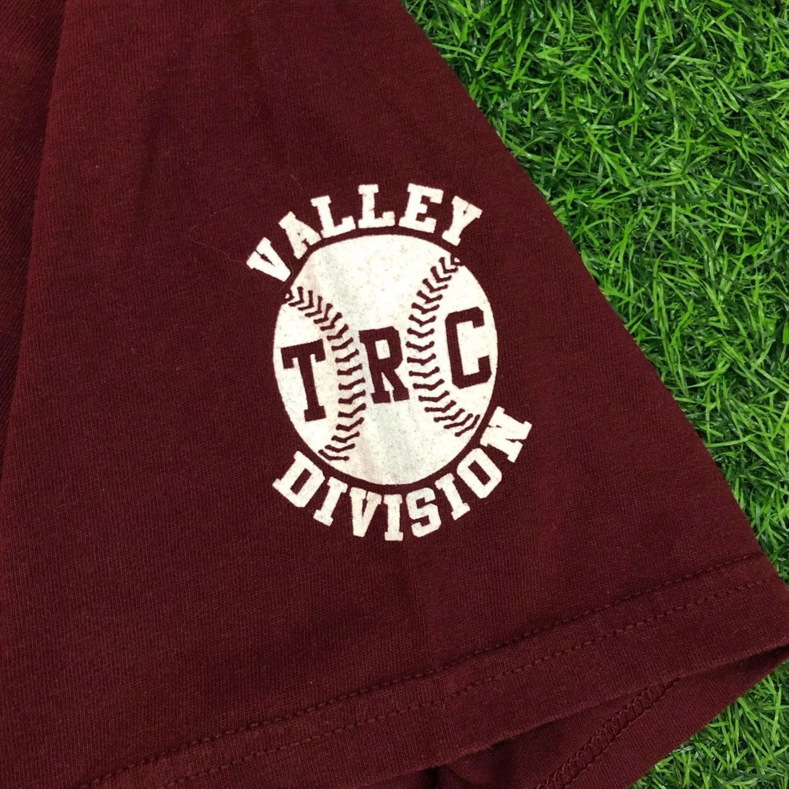 Jerzees Short Sleeve T Shirts Jerzees Vintage 2004 North Linn Tri Rivers Baseball Graphic Tee Red