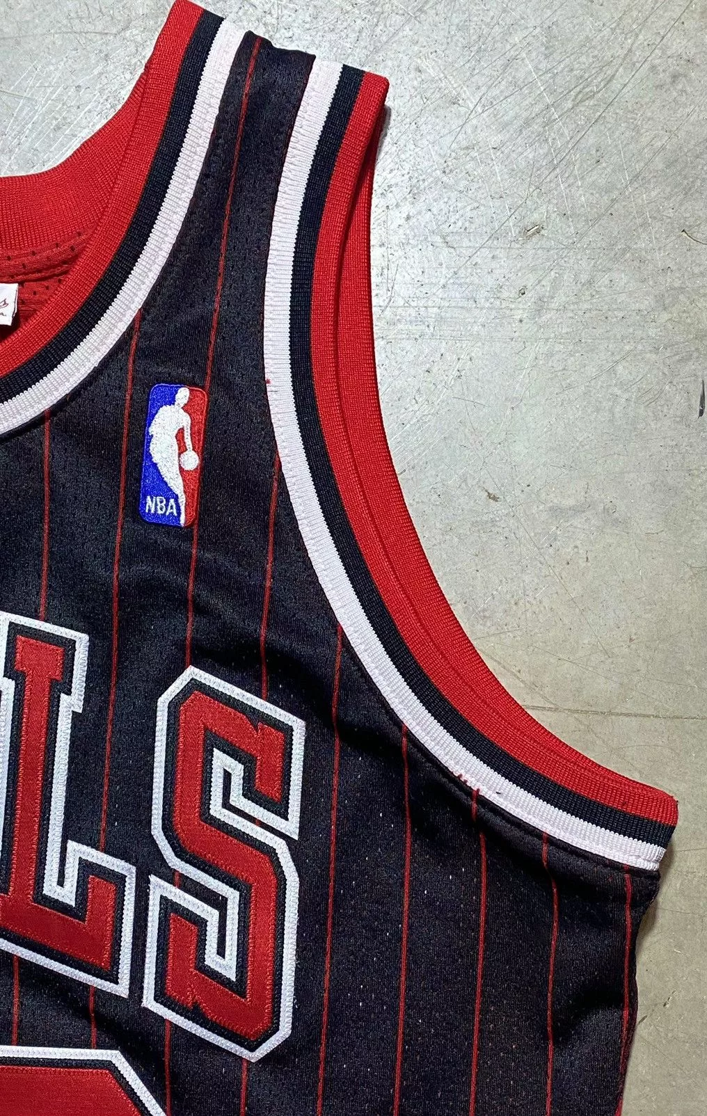 Mitchell & Ness Jerseys Mitchell & Ness × NBA Mitchell & Ness Chicago Bulls Michael Jordan 95-96 Jersey Black