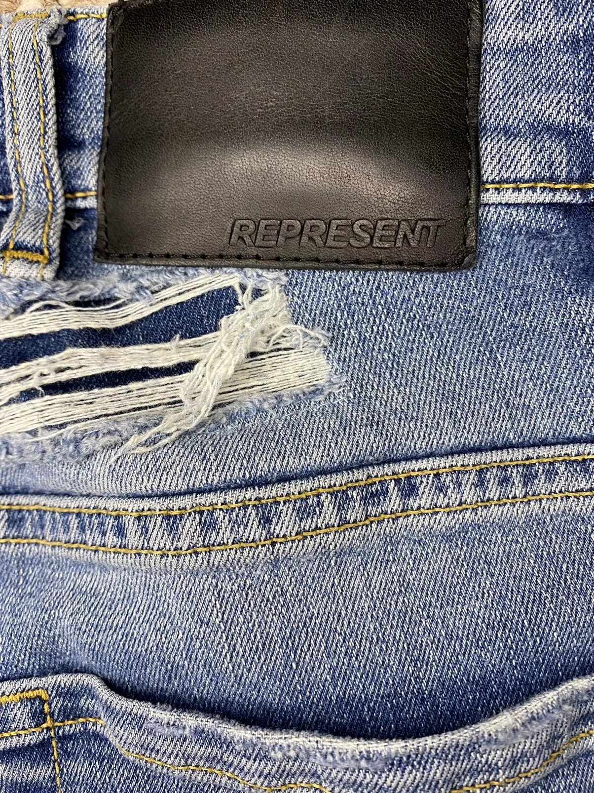 Represent Clo. Denim Represent Clo. Represent Shredded Denim Blue