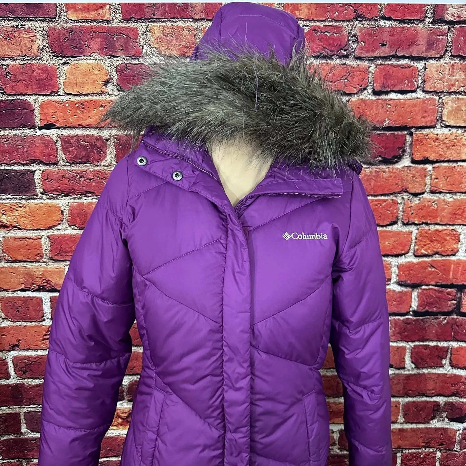 Columbia Jackets Columbia puffer jacket Purple
