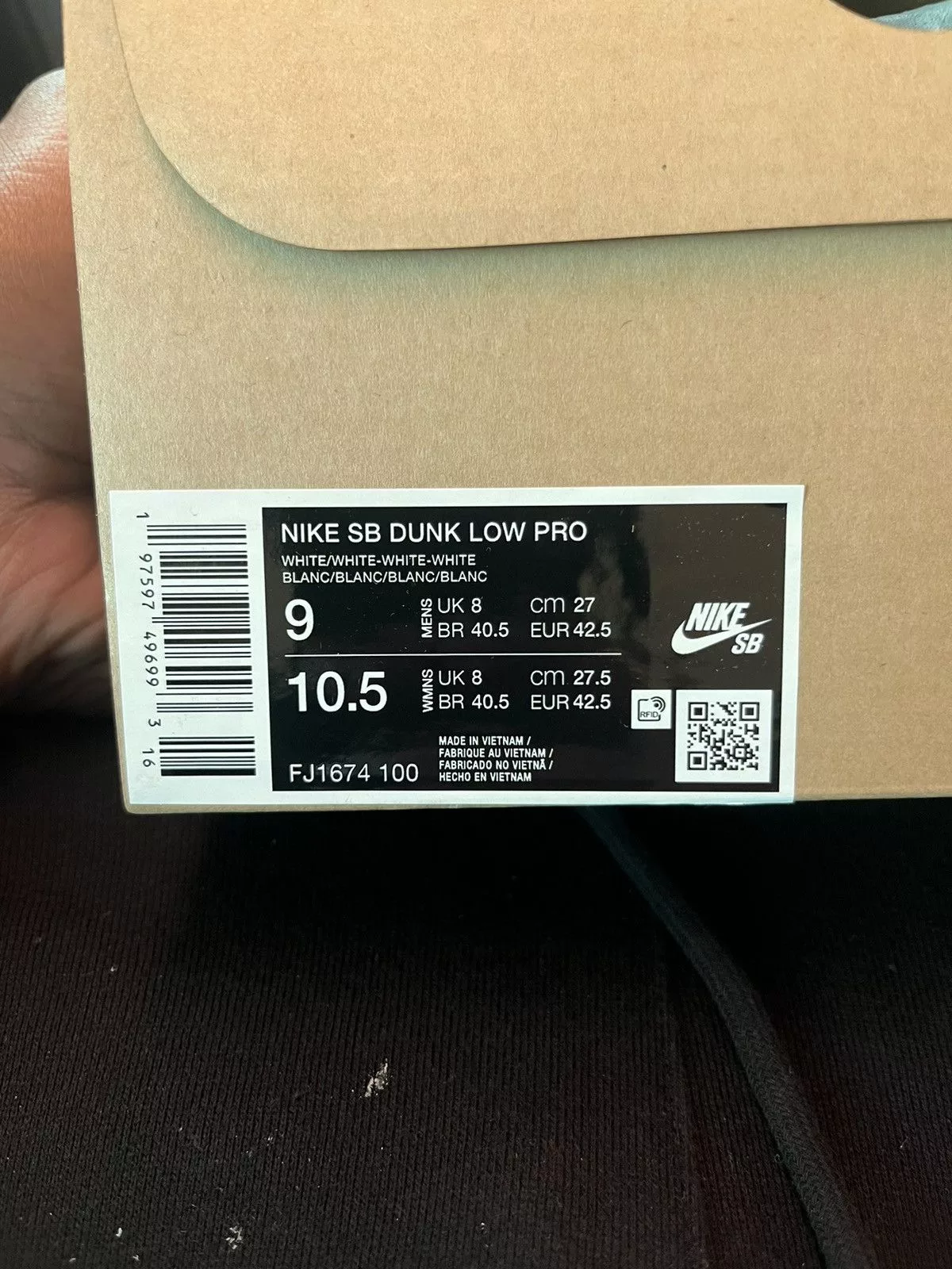 Nike Low Top Sneakers NIKE SB DUNK LOW PRO White