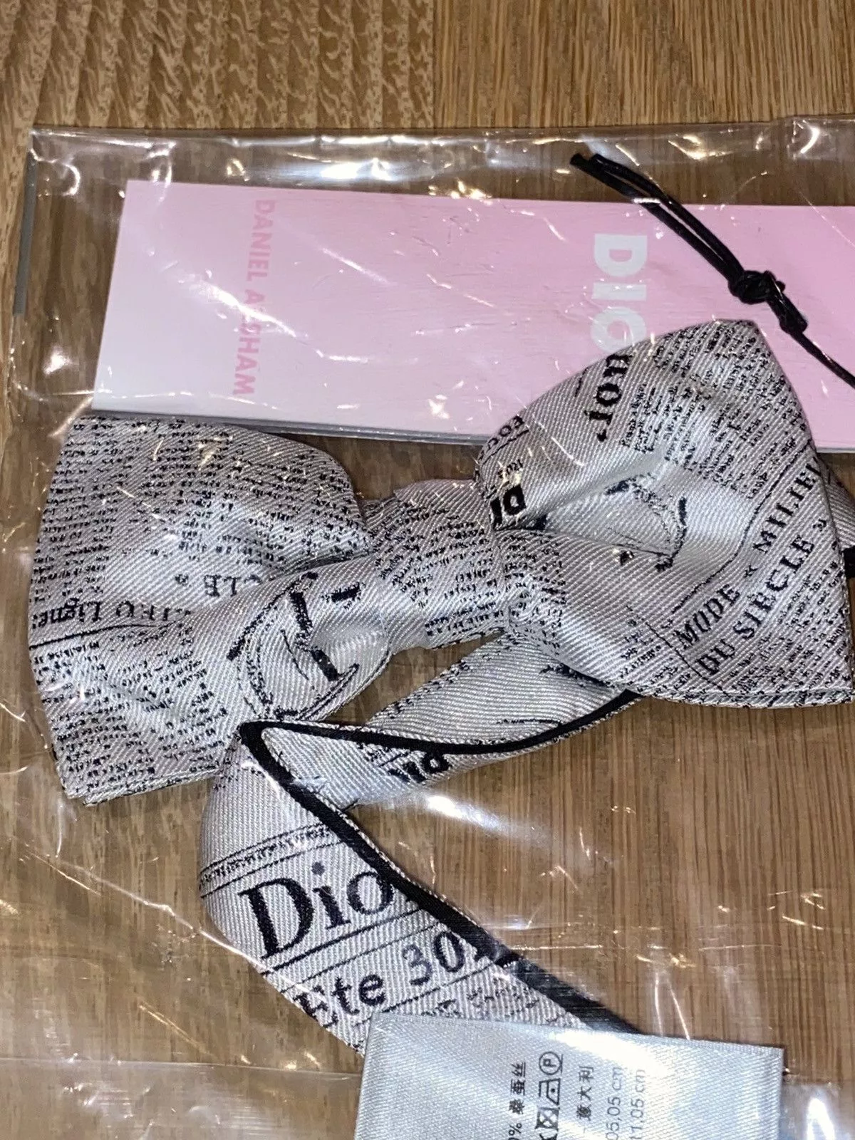 Daniel Arsham Ties Pocketsquares Daniel Arsham × Dior Daniel Arsham x Dior Bowtie Newspaper Multi