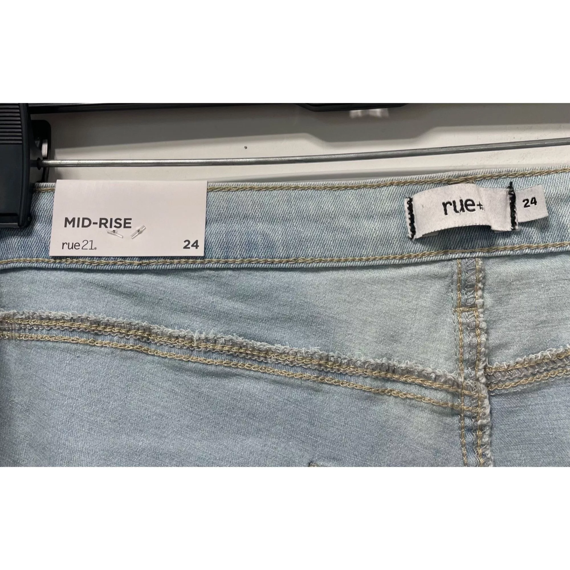 Other Jeans Other Rue + - Women's Ultimate Stretch Mid-Rise - Light Blue - 24