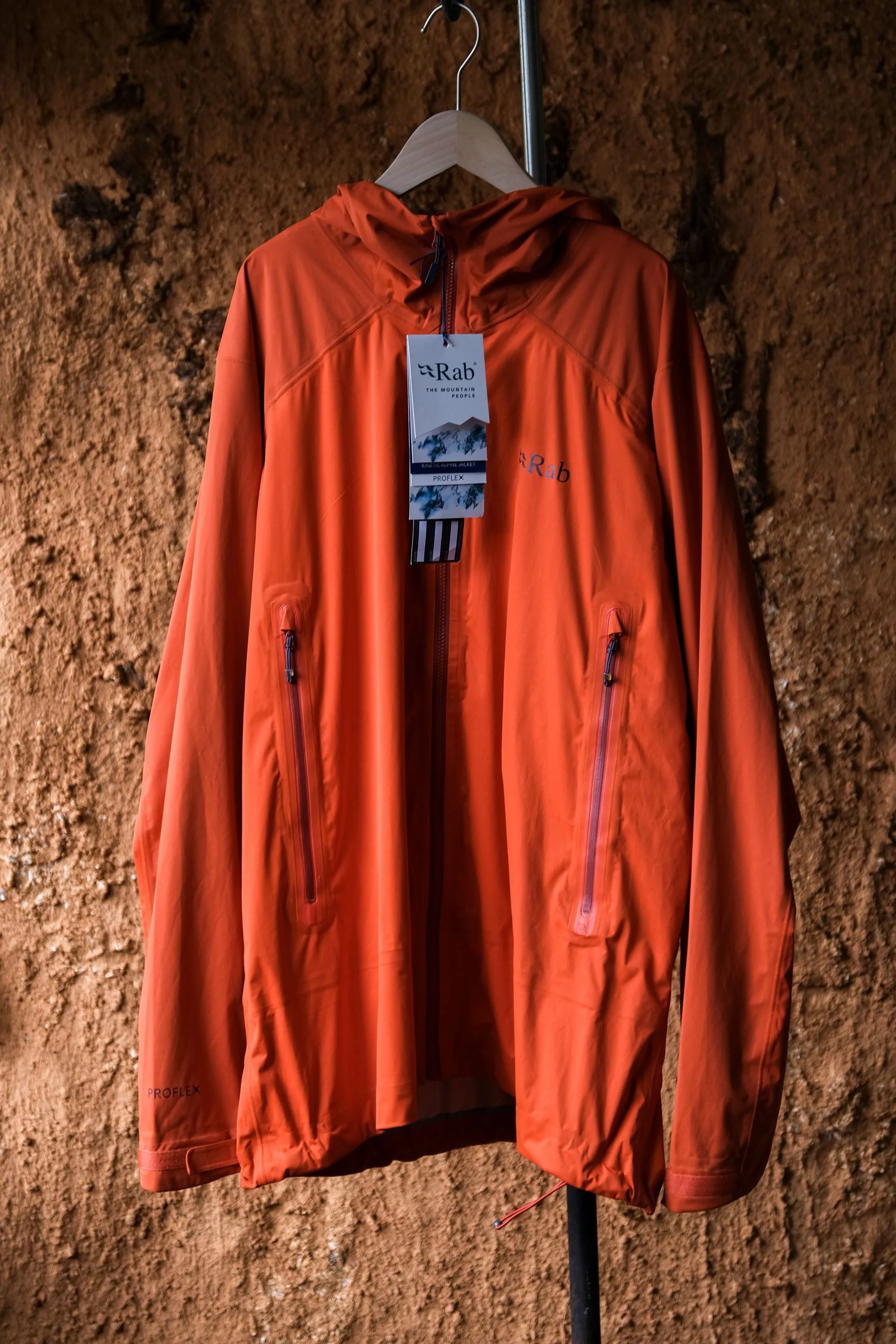 Rab Light Jackets Rab Men's Kinetic Alpine Jacket - Firecracker Orange Sportswear