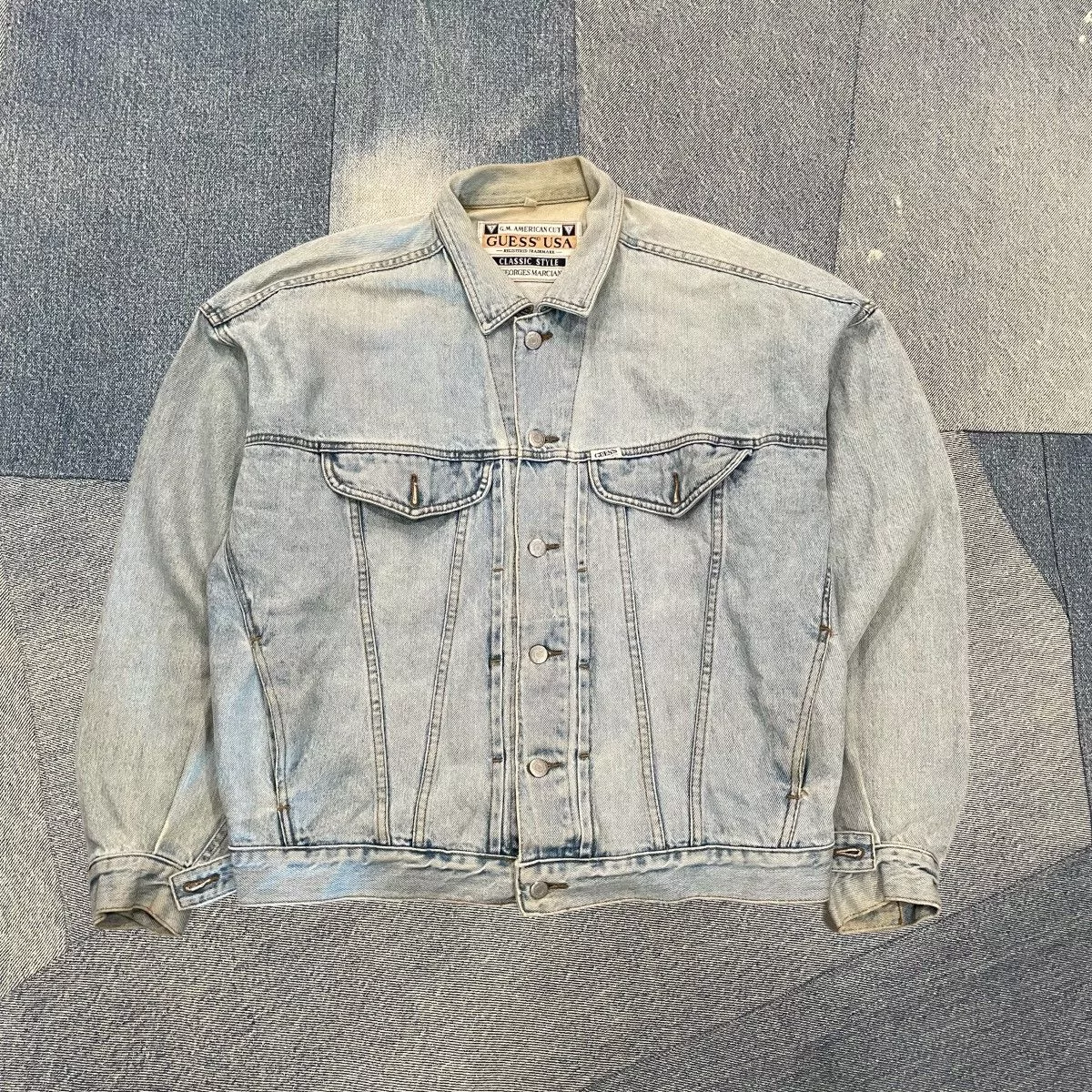Guess Denim Jackets Guess × Vintage CRAZY Vintage Boxy Fit Essential Guess Denim Jacket Blue Streetwear