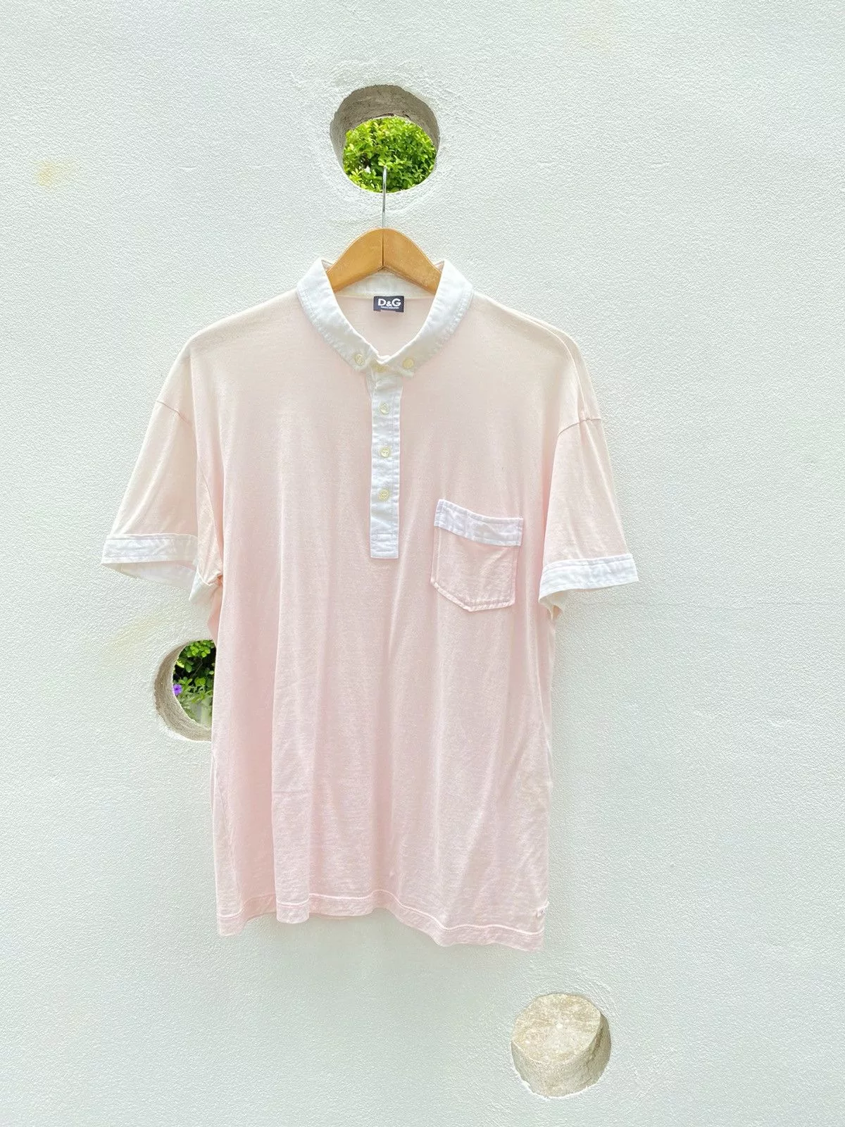 Dolce & Gabbana Polos Dolce & Gabbana D&G Dolce and Gabbana pink polo shirt