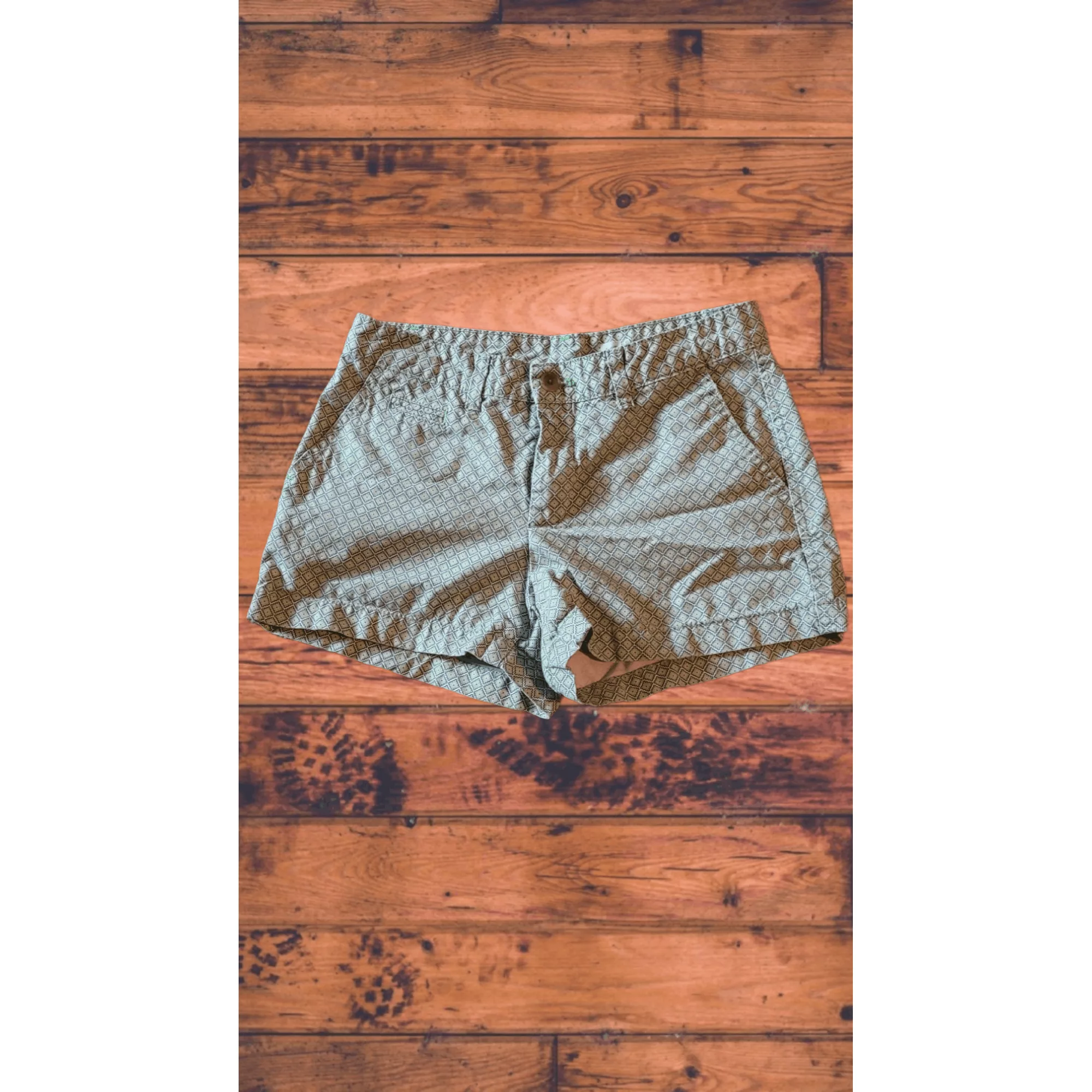 Gap Shorts Women Sz 00 Green Regular Fit Geometric Cuffed