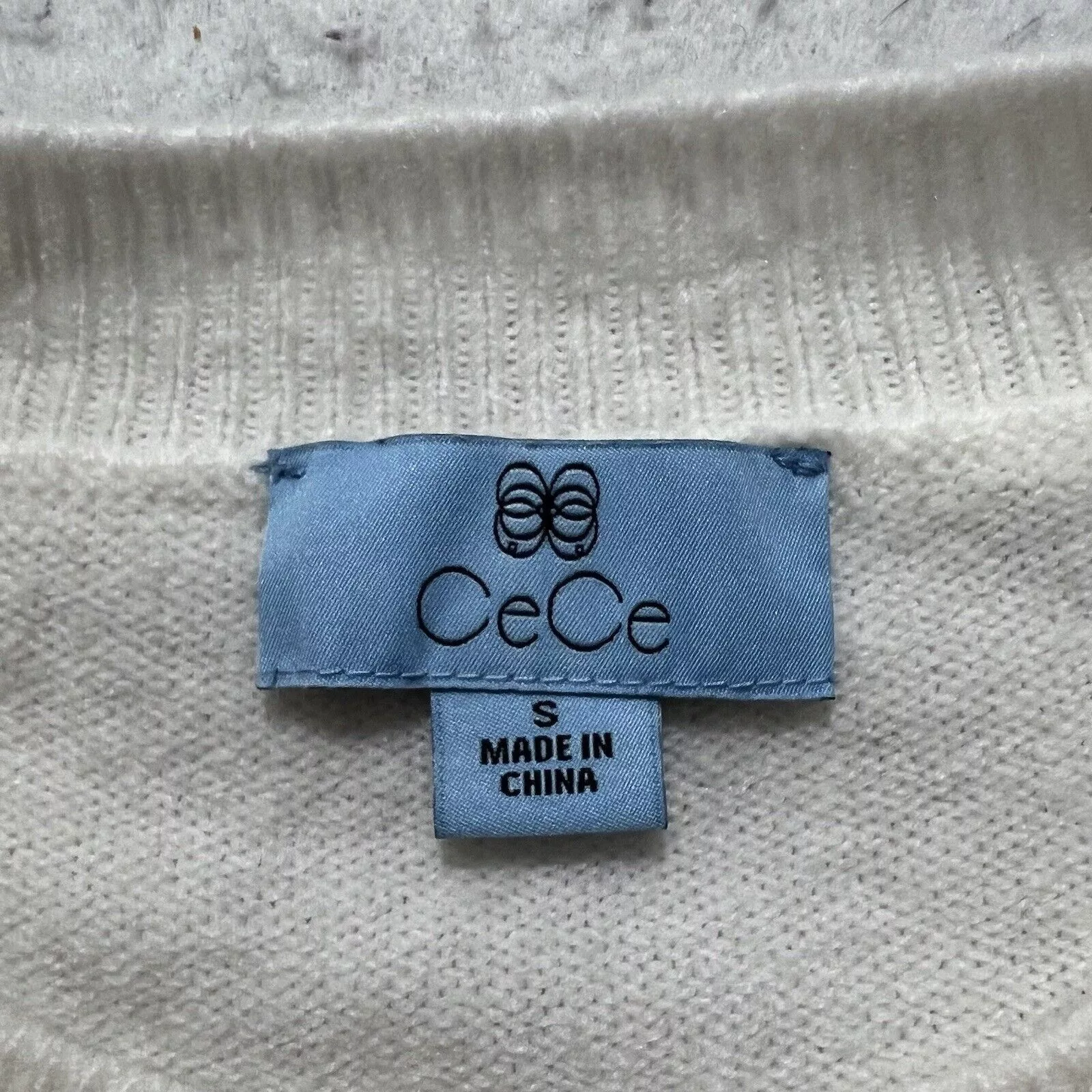 Nordstrom Sweatshirts Nordstrom CeCe Small Crewneck Pullover Lightweight Knit White Sweater