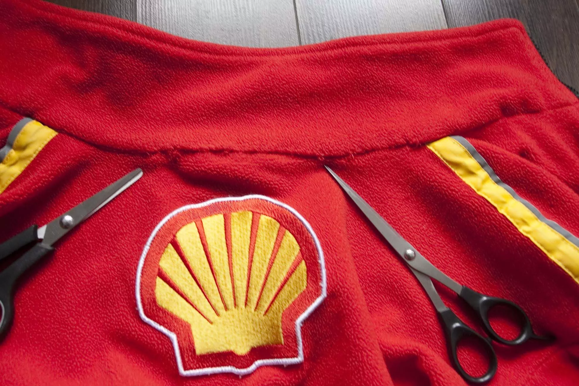 Ferrari Light Jackets Shell Ferrari Jacket Fleece Staff ZIPPER DON'T WORK Size M Red