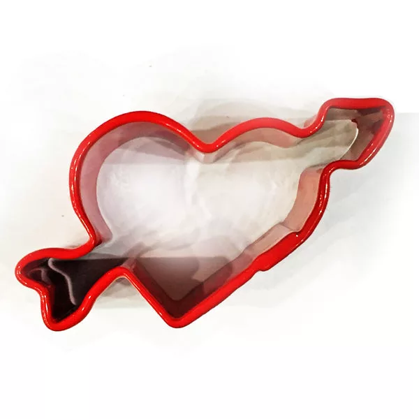 --MINI HEART & ARROW COOKIE CUTTER RED 1.75″