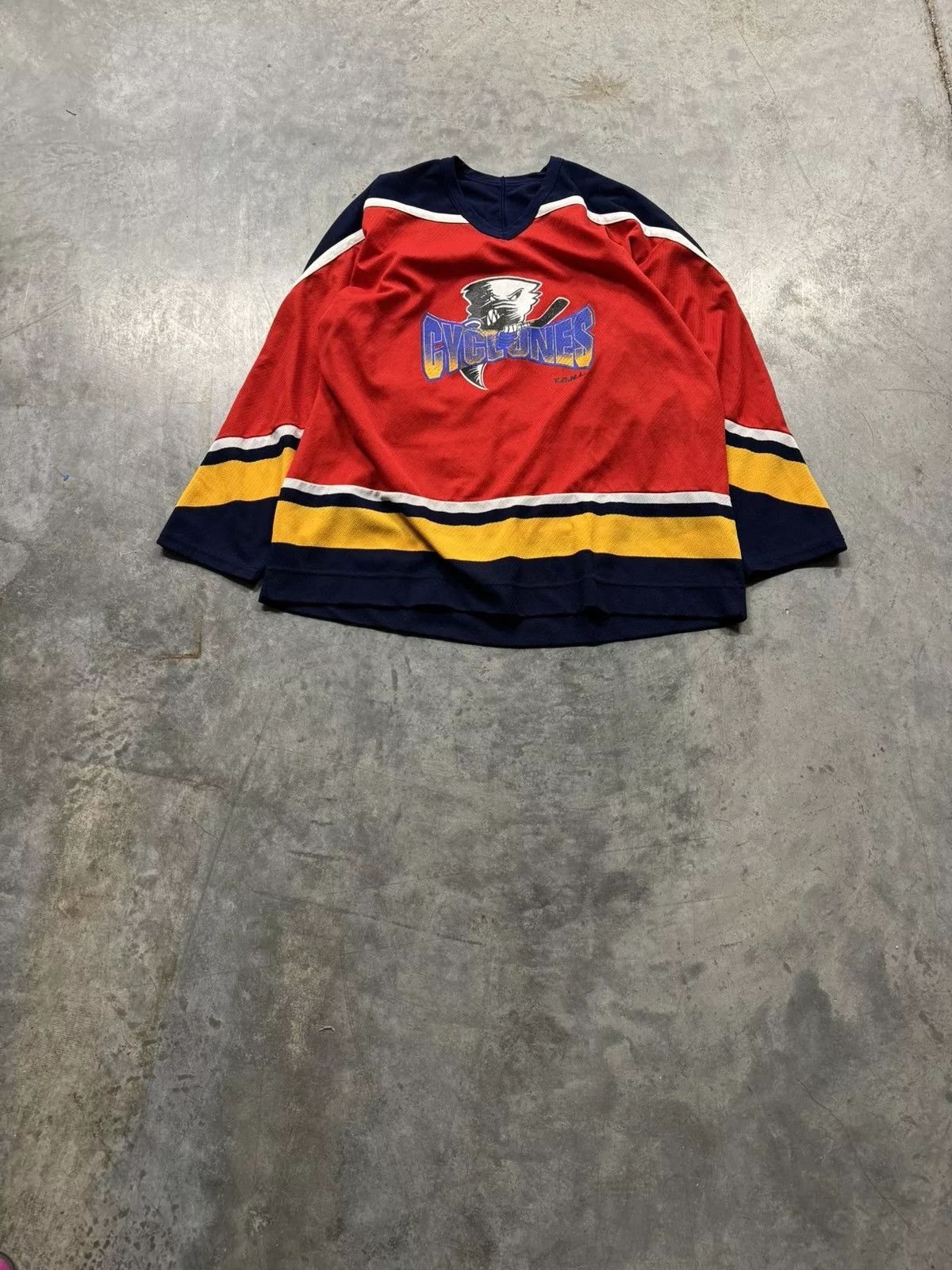 Ccm Jerseys Ccm × Vintage Vintage CCM TRHL Cyclones Hockey Jersey Red