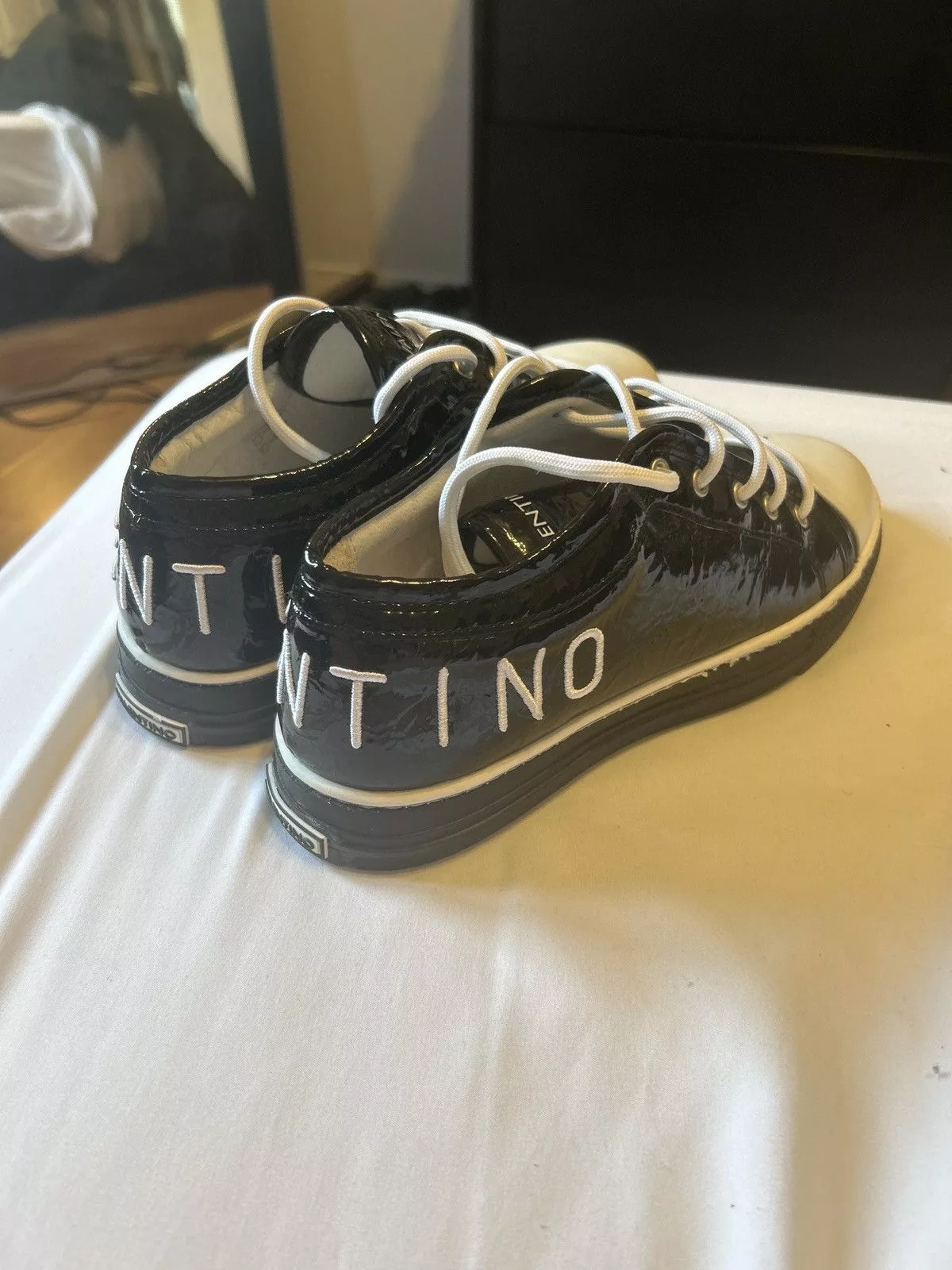 Valentino Hi Top Sneakers Valentino sneaker Black