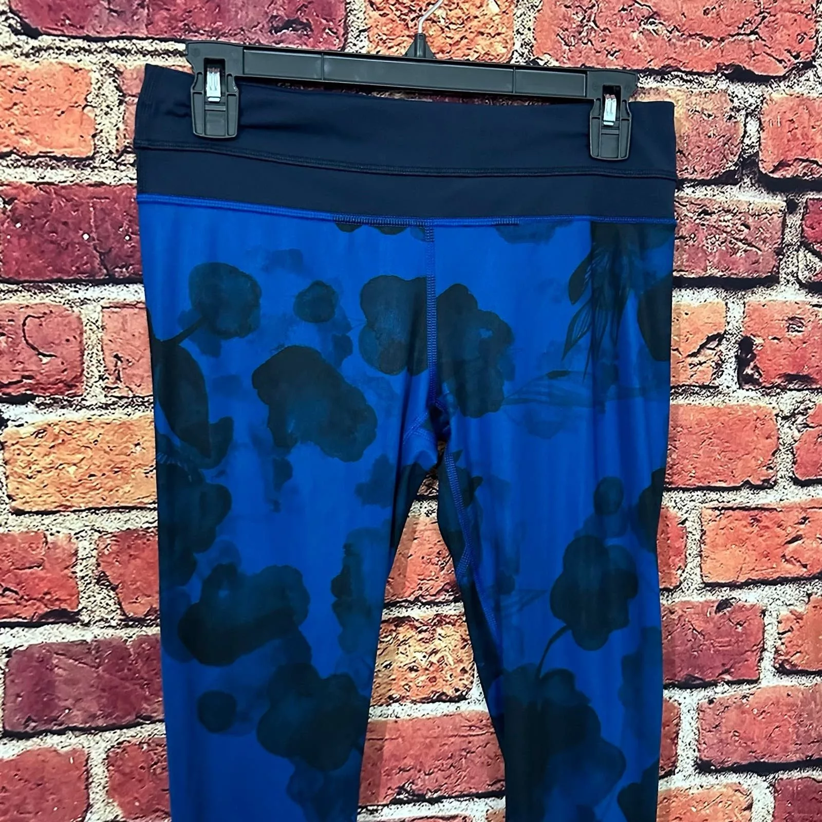 lululemon leggings size 6 Blue