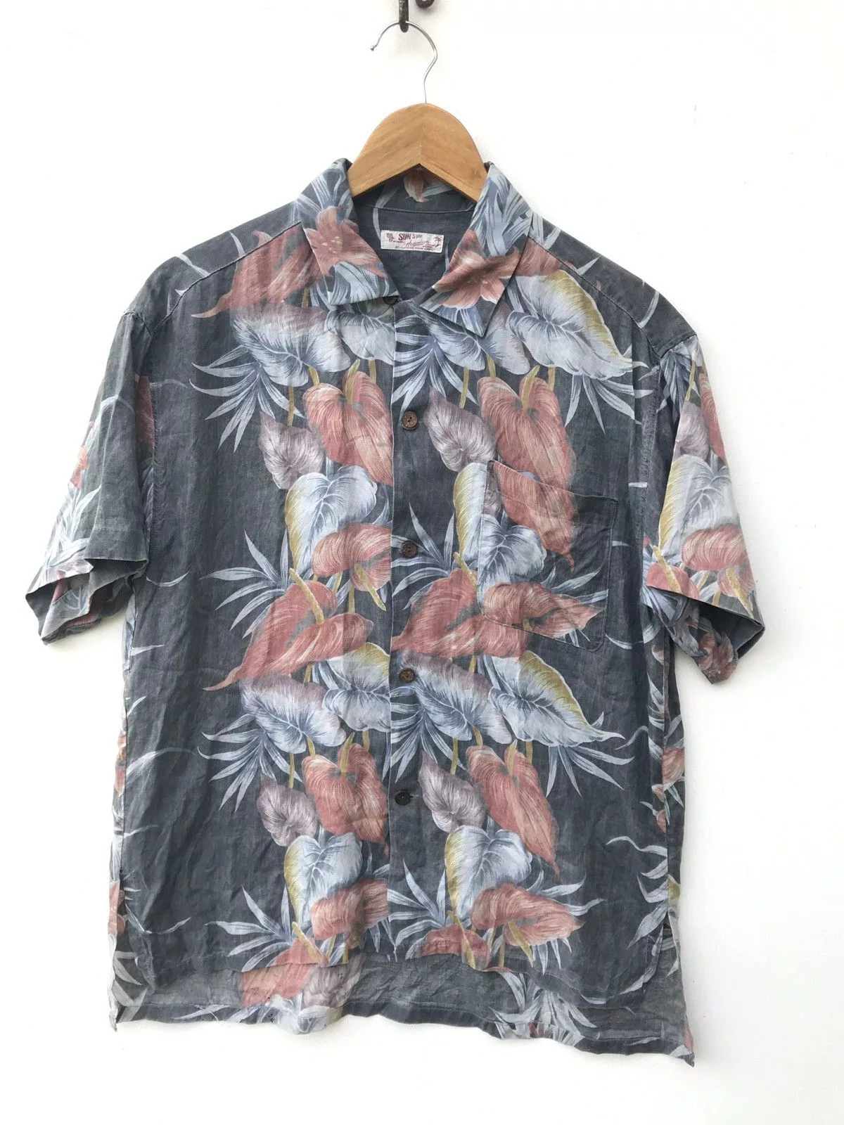 Buzz Rickson's Shirts Button Ups Buzz Rickson's × Sun Surf × Toyo Enterprises Sun Surf hawaiian aloha rayon shirt size M, Toyo Enterprise Gray