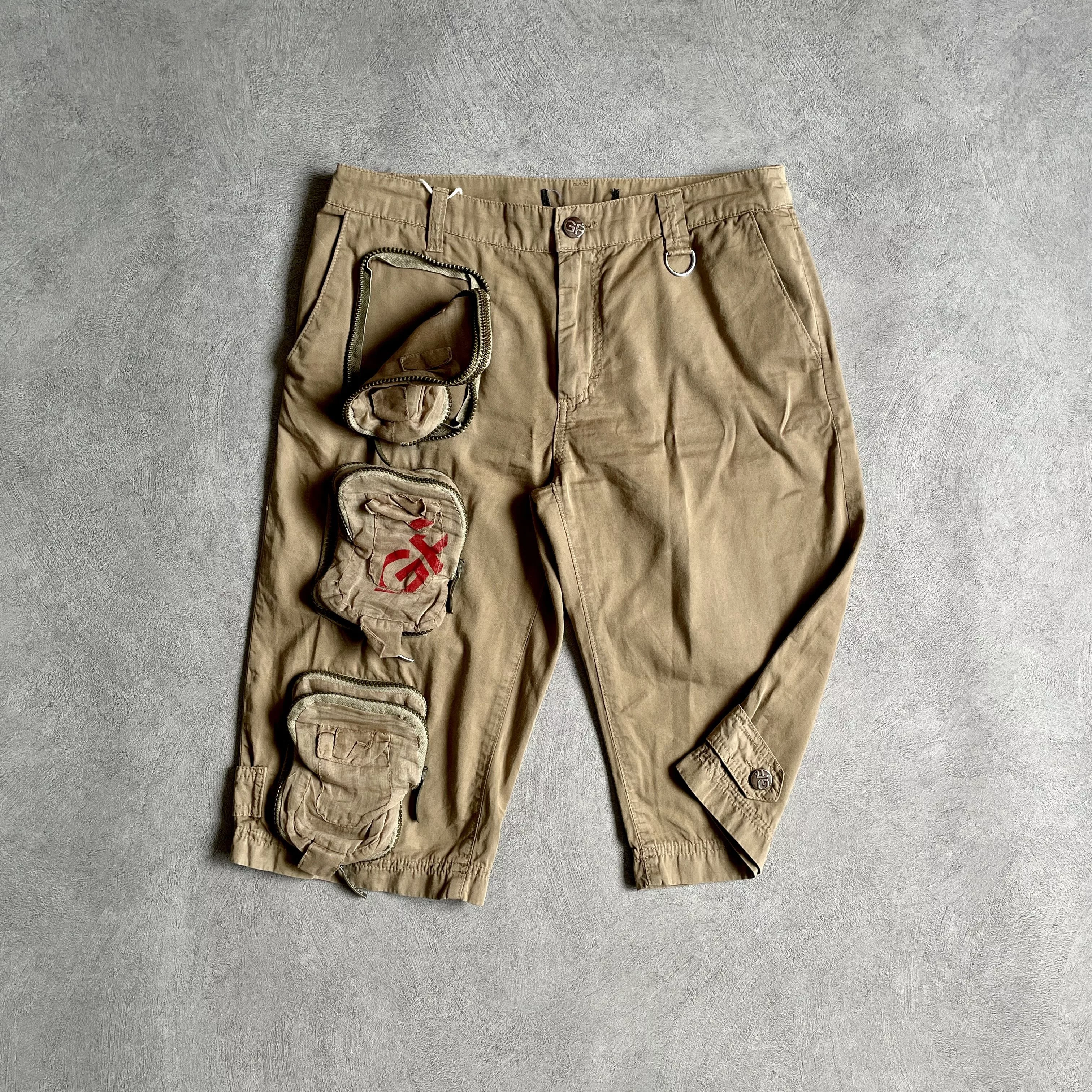 Gianfranco Ferre Shorts Gianfranco Ferre Gianfranco Ferré Multipocket Cargo Shorts Beige