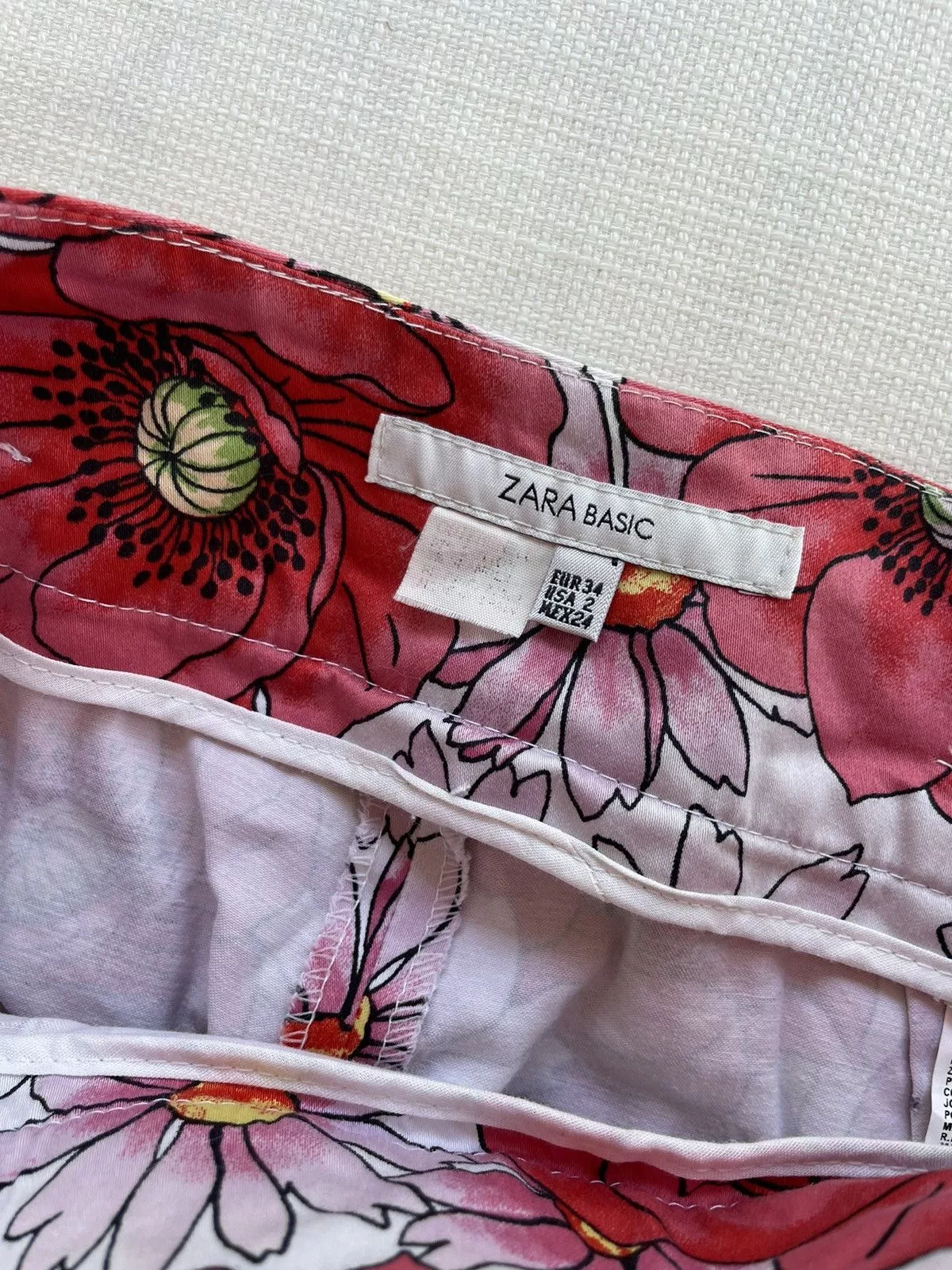 Vintage Pants Vintage Y2k capri Red