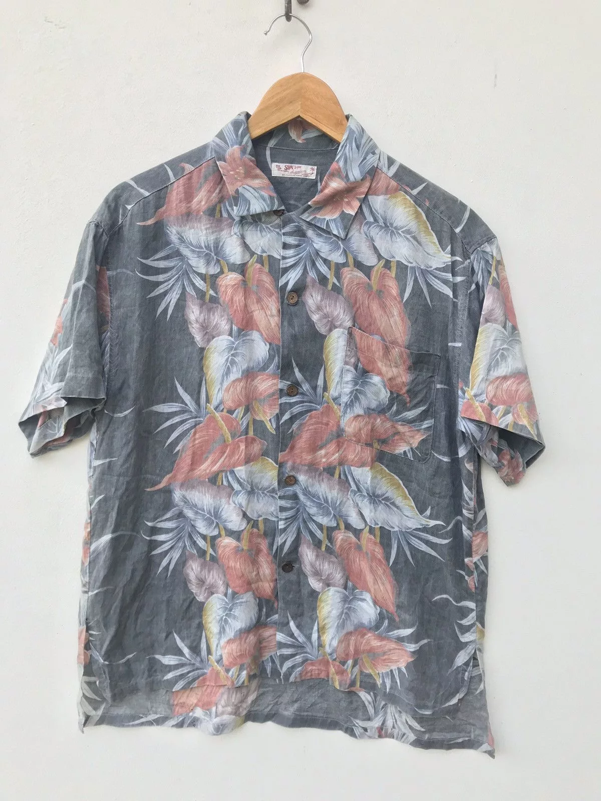 Buzz Rickson's Shirts Button Ups Buzz Rickson's × Sun Surf × Toyo Enterprises Sun Surf hawaiian aloha rayon shirt size M, Toyo Enterprise Gray