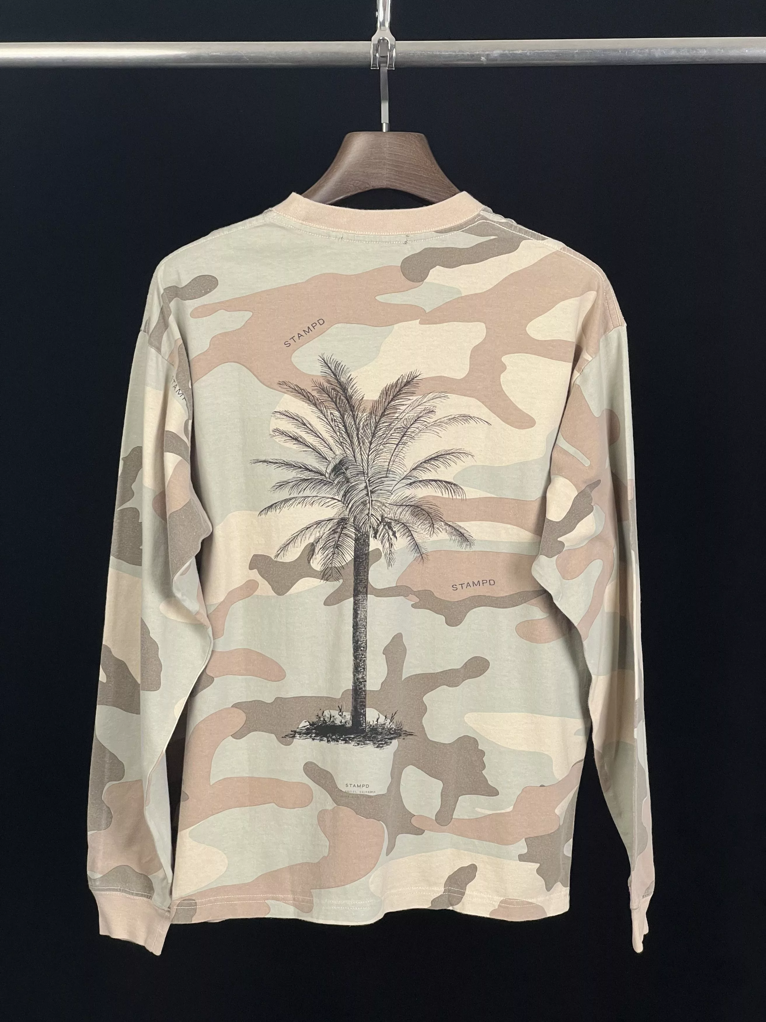 Stampd Long Sleeve T Shirts STAMPD CAMO PALM RELAXED LS TEE Size M Multi