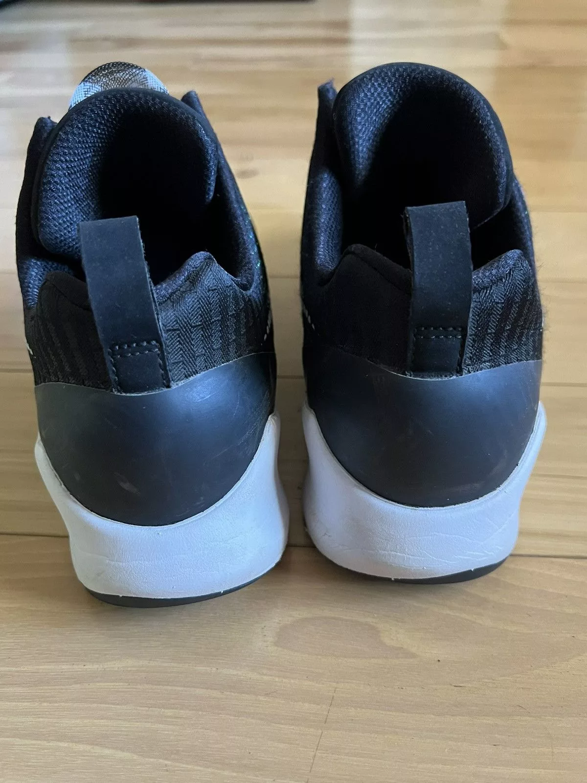 Nike Low Top Sneakers Nike Hyper Adapt 1.0 Black