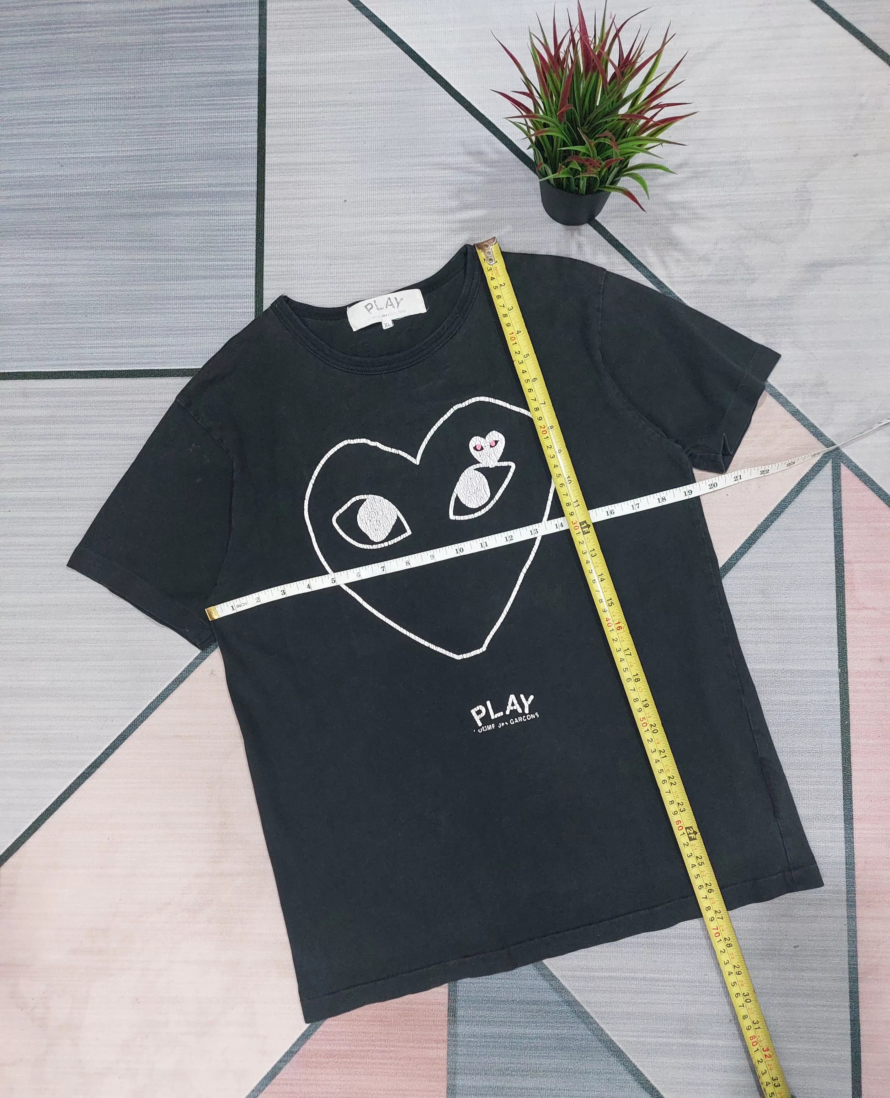 CDG by Comme des Garcons Short Sleeve T Shirts CDG by Comme des Garcons × Comme des Garcons PLAY × Japanese Brand Comme Des Garcons Play Sun Faded Cracked Print Black