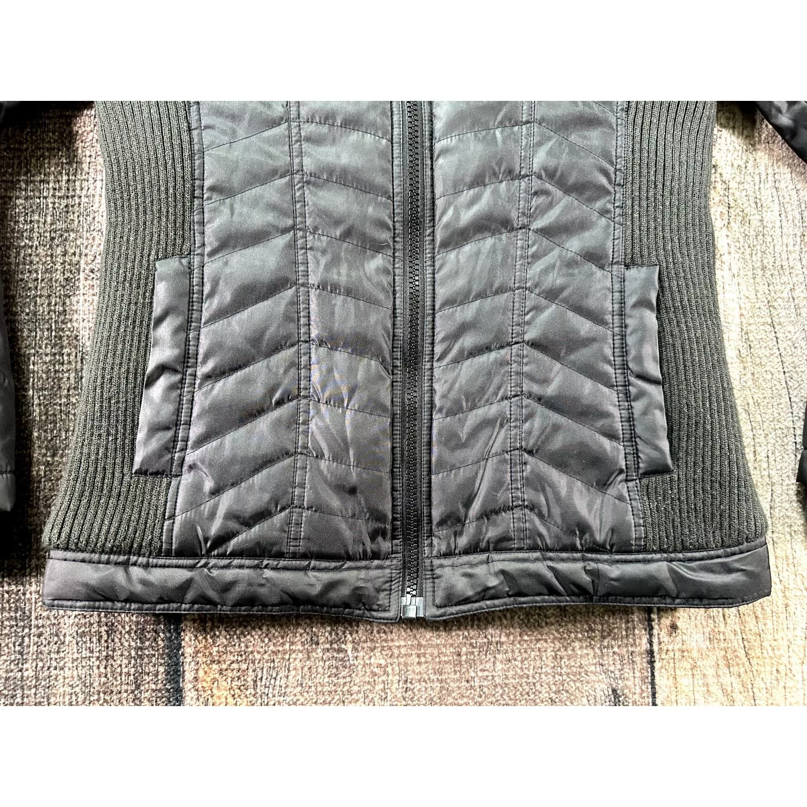 Volcom Jackets Volcom Womens Black Insulated Snowboarding Ski Jacket