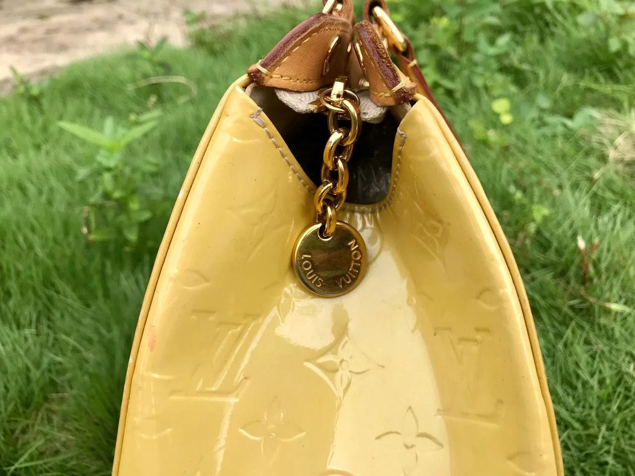 Louis Vuitton Handle Bags Authentic Louis Vuitton Monogram Vernis Leather Brea MM Bag Yellow