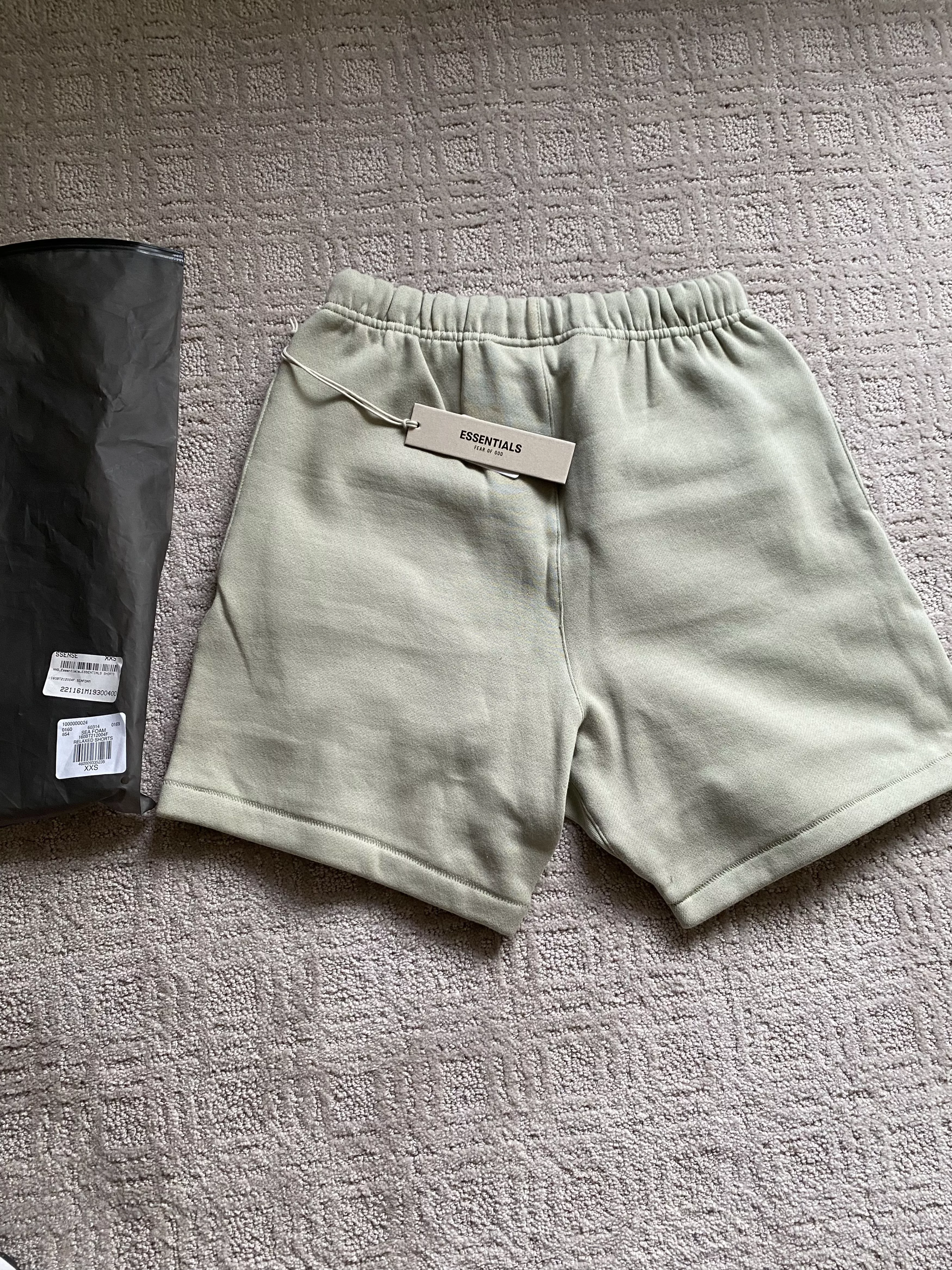 Essentials Sweatpants Joggers Essentials Shorts Green