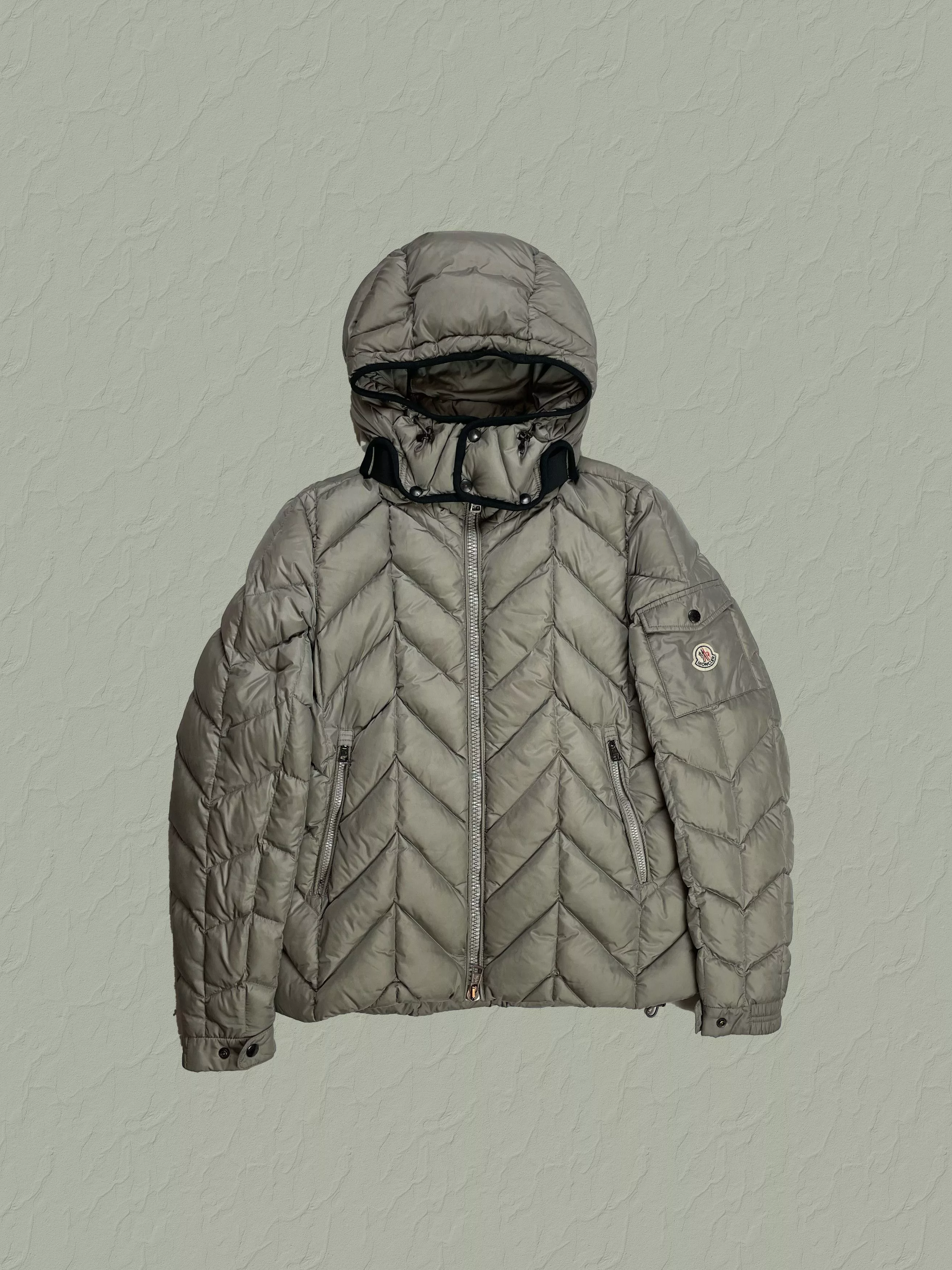 Moncler Parkas Moncler Berriat Jacket Sz 3 (M)!! Gray
