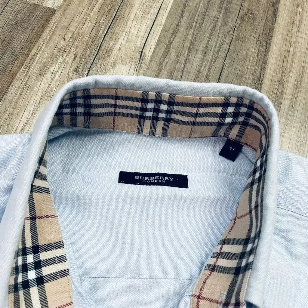 Burberry Shirts Button Ups Burberry patterned shirt Size: L Blue