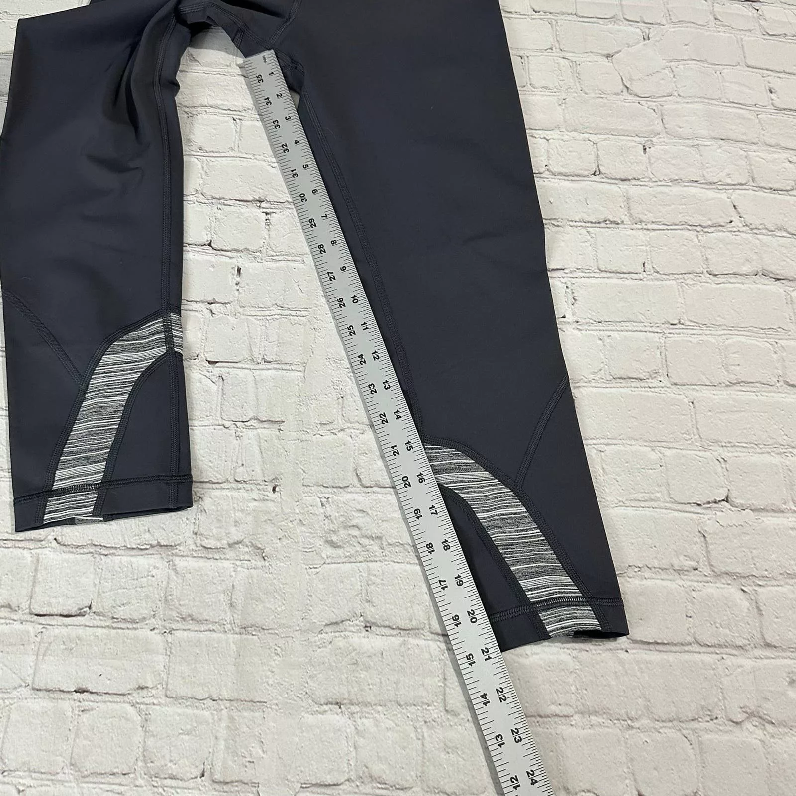 lululemon leggings size 6 Gray