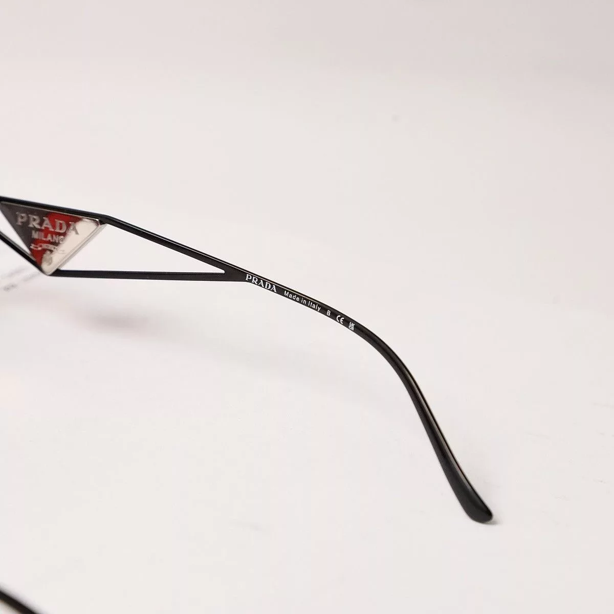 Prada Sunglasses PRADA 0PR 14YS SUNGLASSES Red