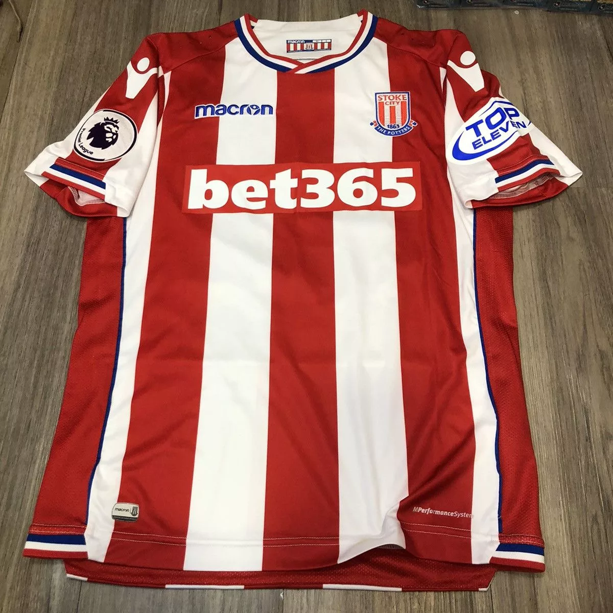 Macron Jerseys Macron Stoke City 15/16 home shirt #22 Shaqiri Red Streetwear