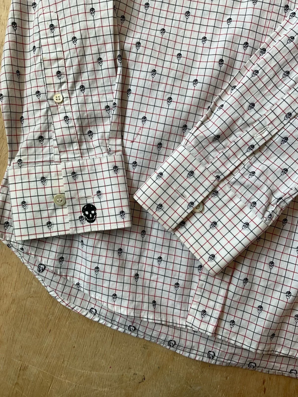 Alexander McQueen Shirts Button Ups Alexander McQueen Mini Skull Collar Shirt Size46 White