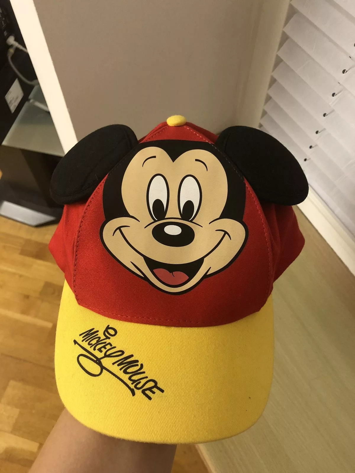 Disney Hats Disney × Mickey Mouse × Vintage RARE MICKEY MOUSE DISNEYPARKS VINTAGE HAT WITH EARS Red