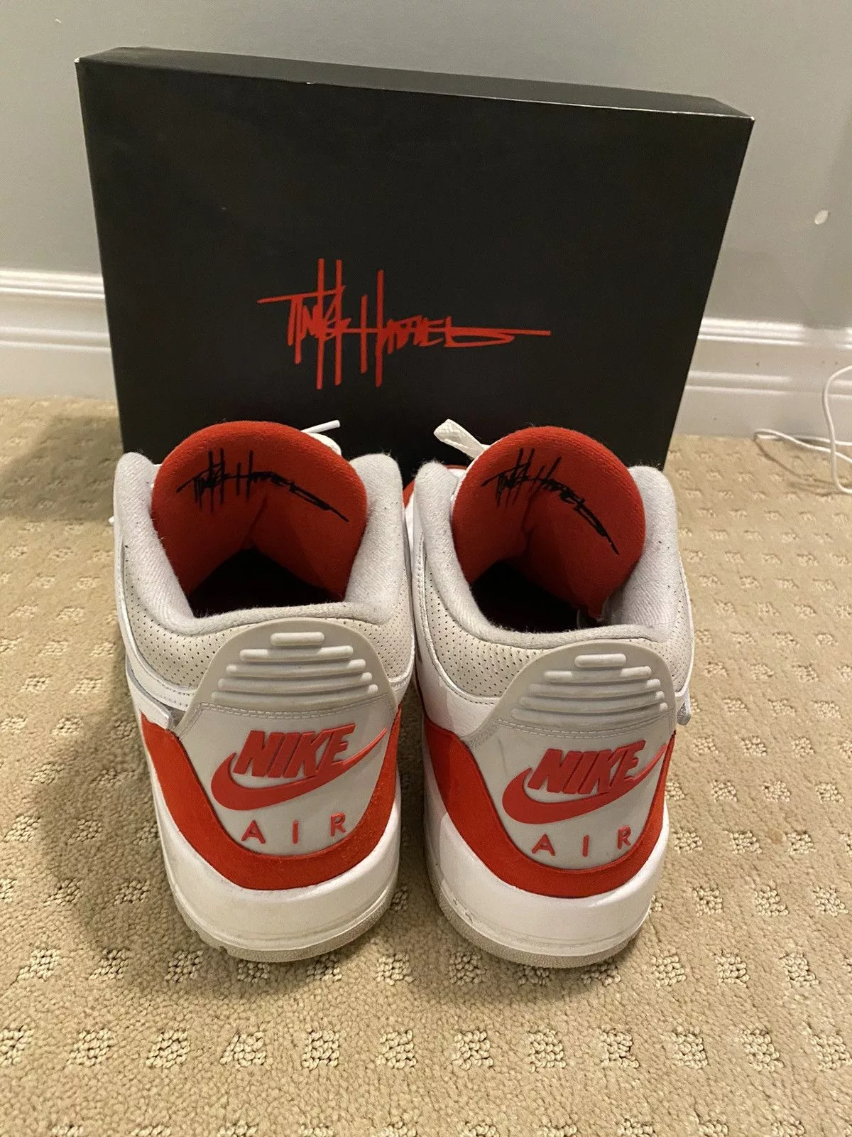 Jordan Brand Hi Top Sneakers Jordan Brand Nike Air Jordan x Tinker Hadfield Retro 3 Red & White