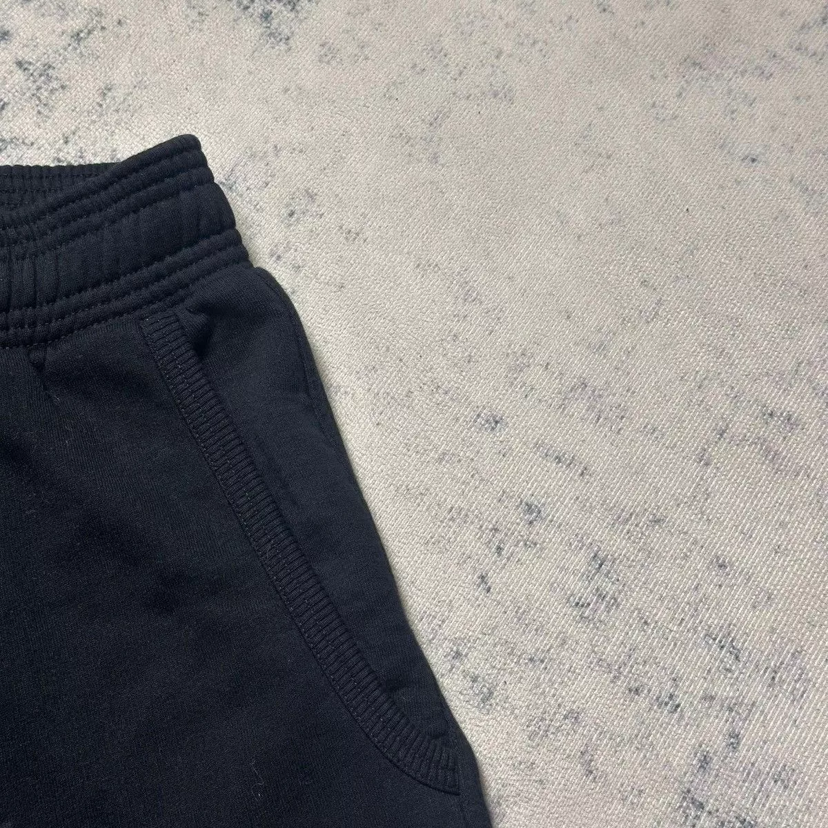 Givenchy Shorts GIVENCHY LOGO SHORT PANTS Black Luxury