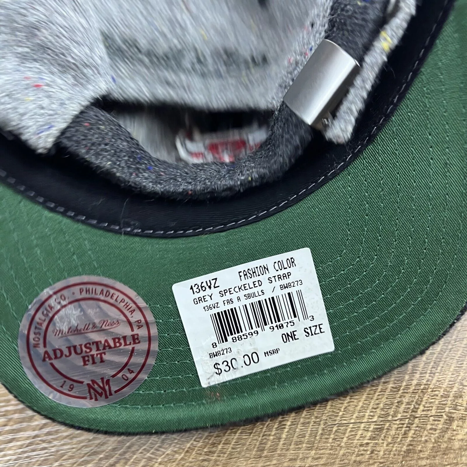 Mitchell & Ness Hats Chicago Bulls Hat Mitchell & Ness Gray Hat Adjustable Adult