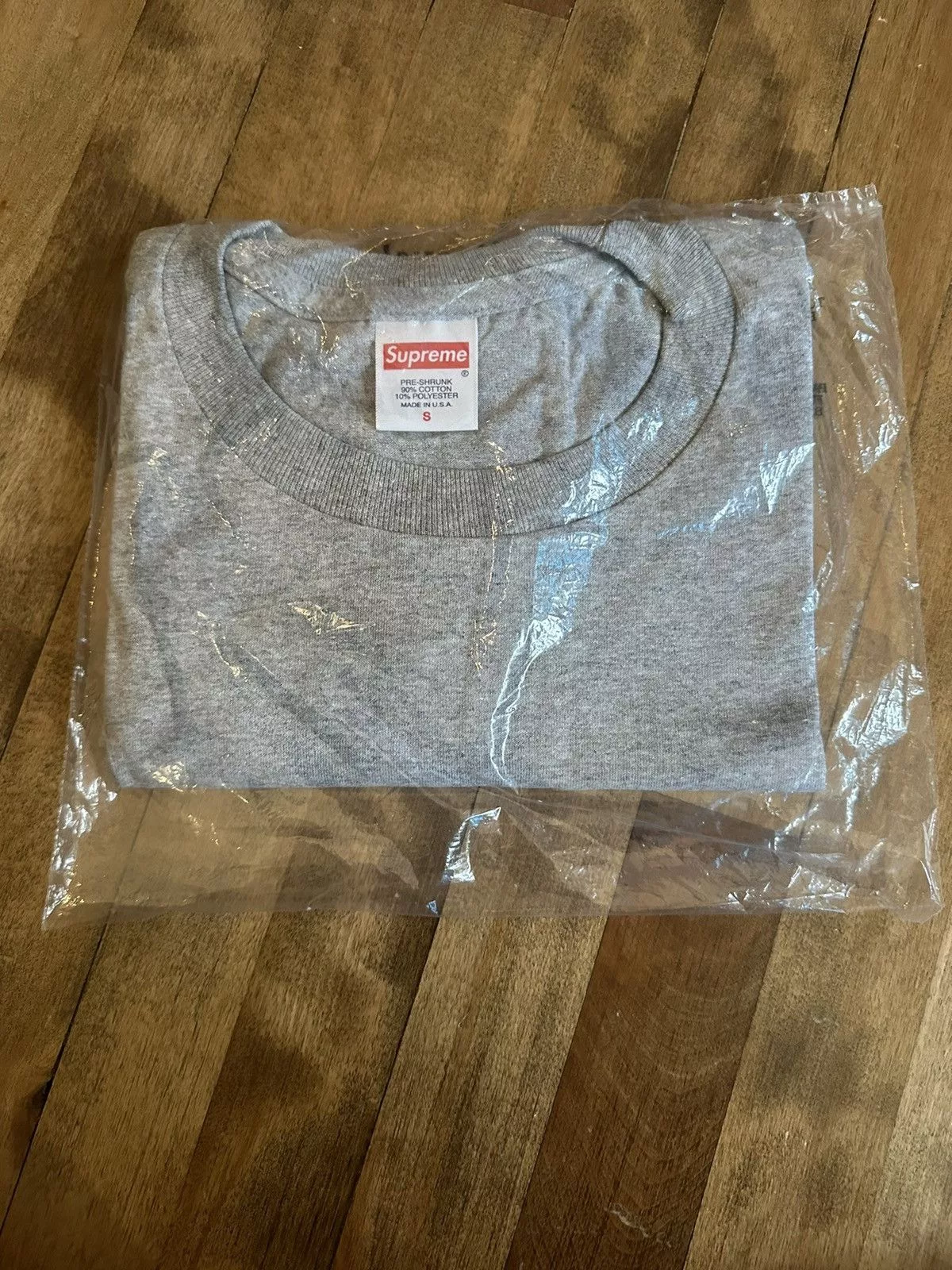 Supreme Short Sleeve T Shirts Supreme Sticker Tee Gray Small