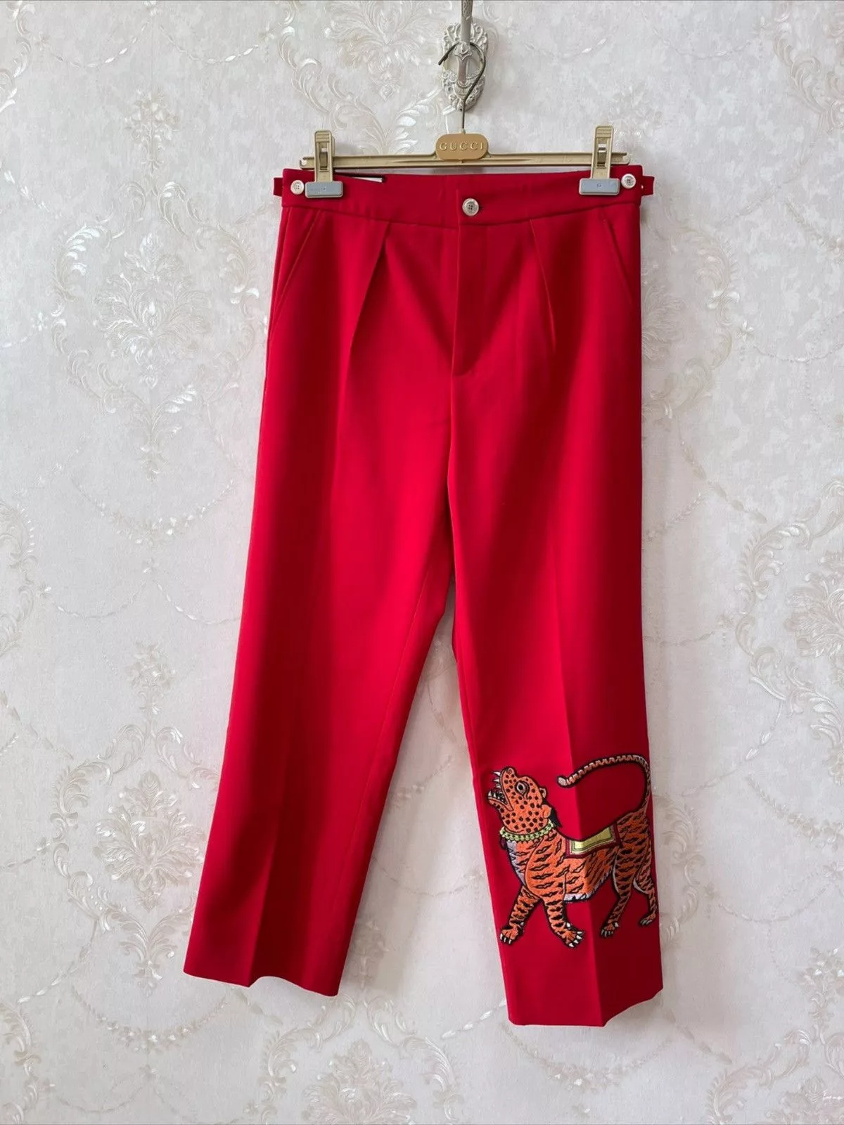 Gucci Pants Gucci runway red ankle crop embroidered tiger trousers