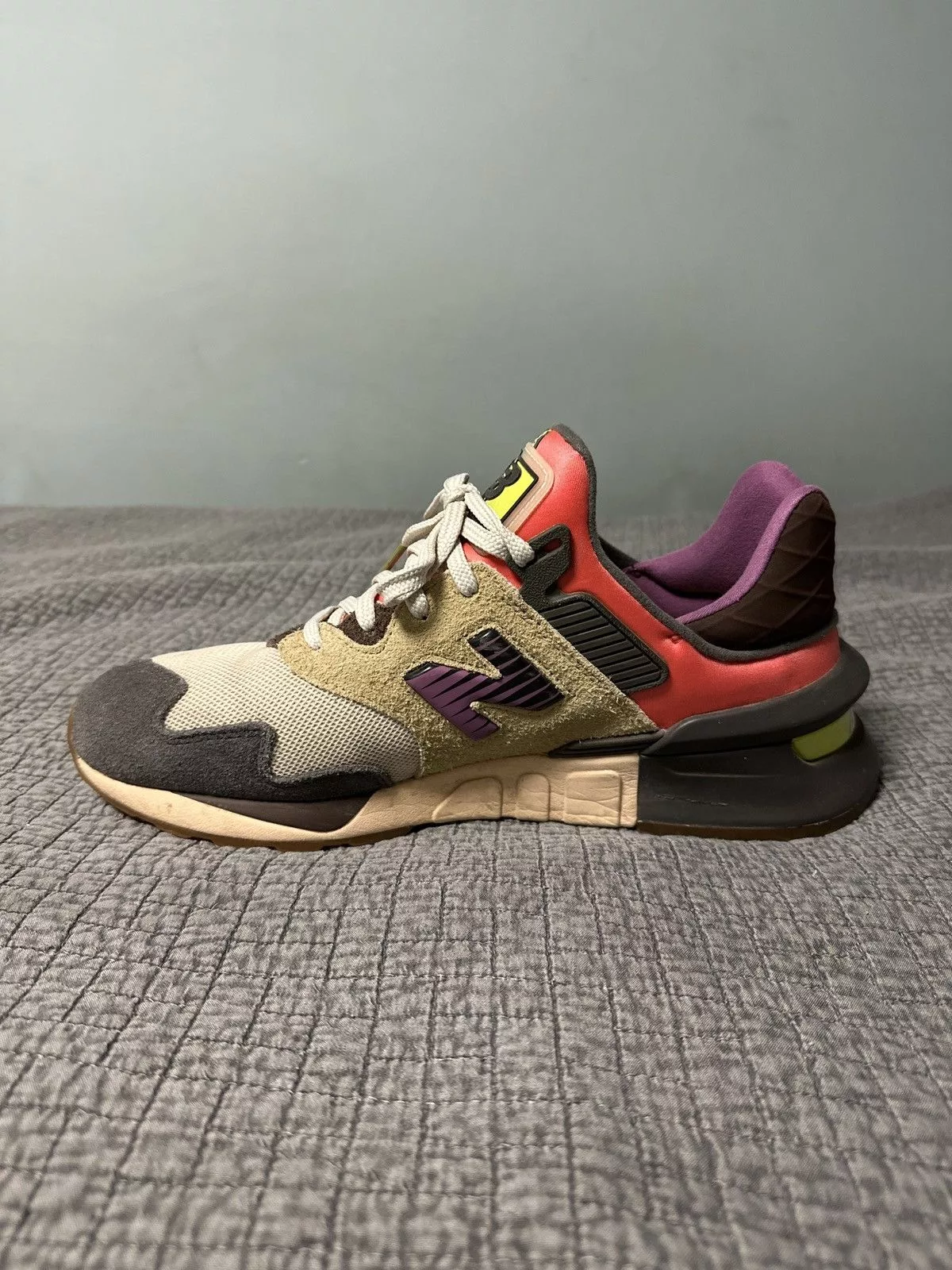 Bodega Low Top Sneakers Bodega × New Balance New Balance 997S x Bodega Better Days Beige