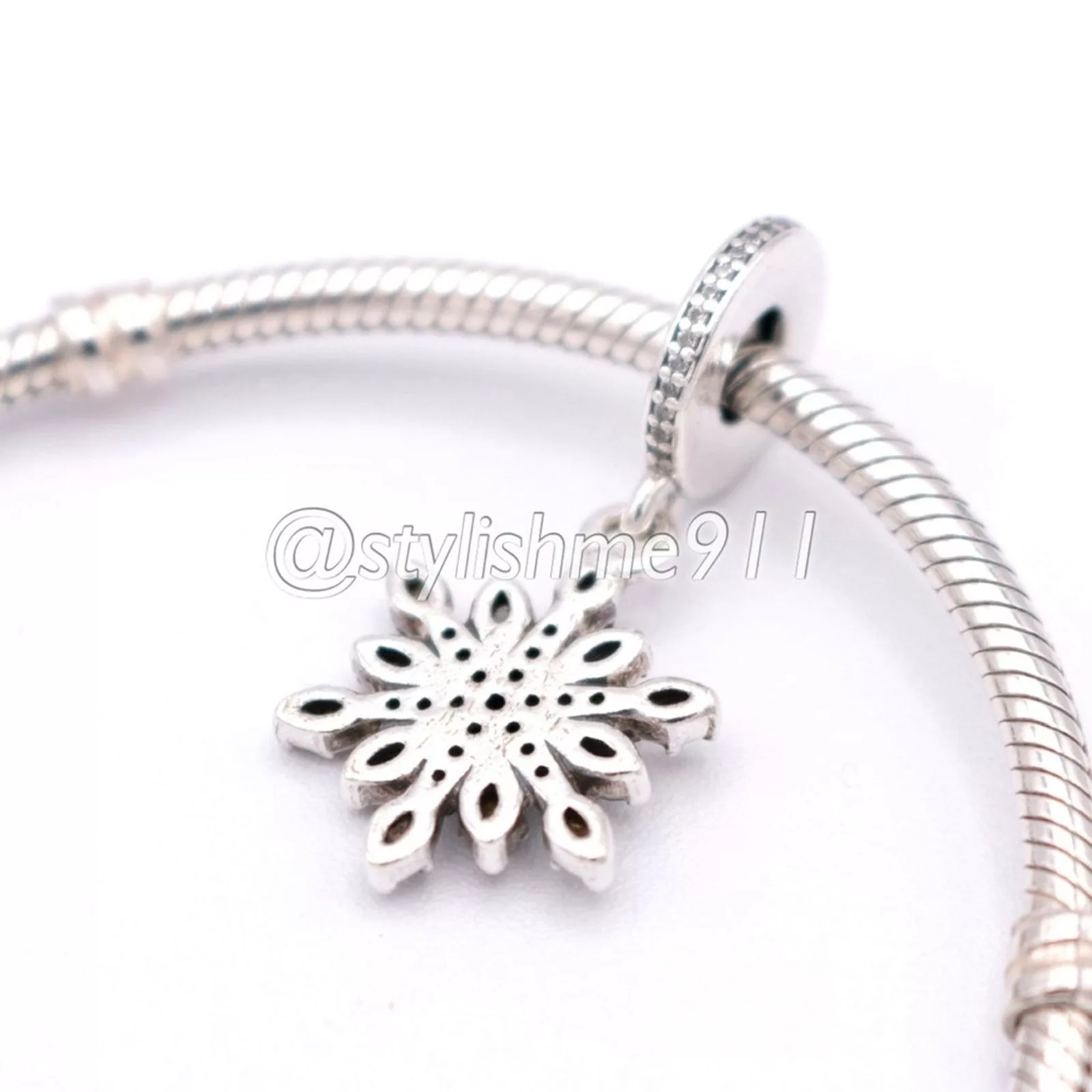 pandora Bracelets Authentic PANDORA Crystalized Snowflake Dangle - 791761NBLMX Blue