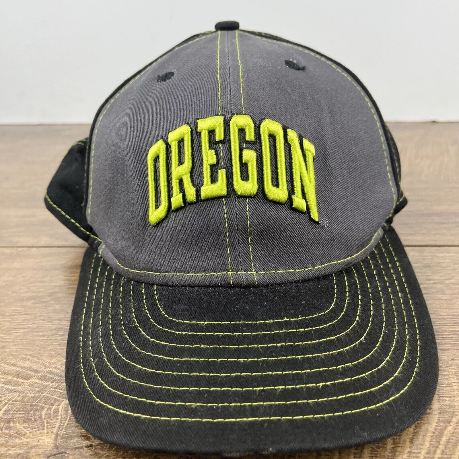 New Era Hats Oregon Ducks Gray Hat New Era 9FIFTY Snapback Hat Adjustable