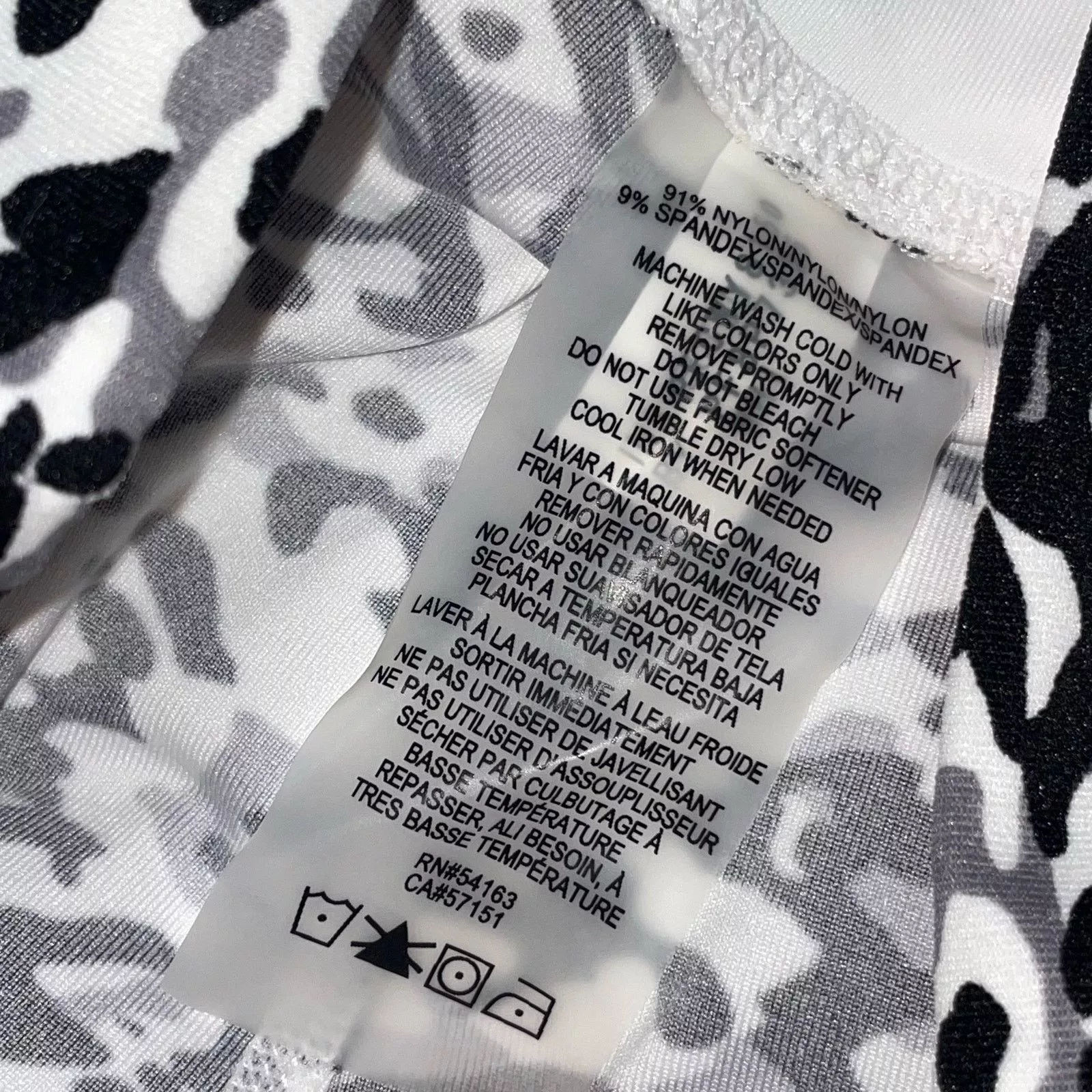 Calvin Klein Leggings NWOT Calvin Klein Performance Leggings Black