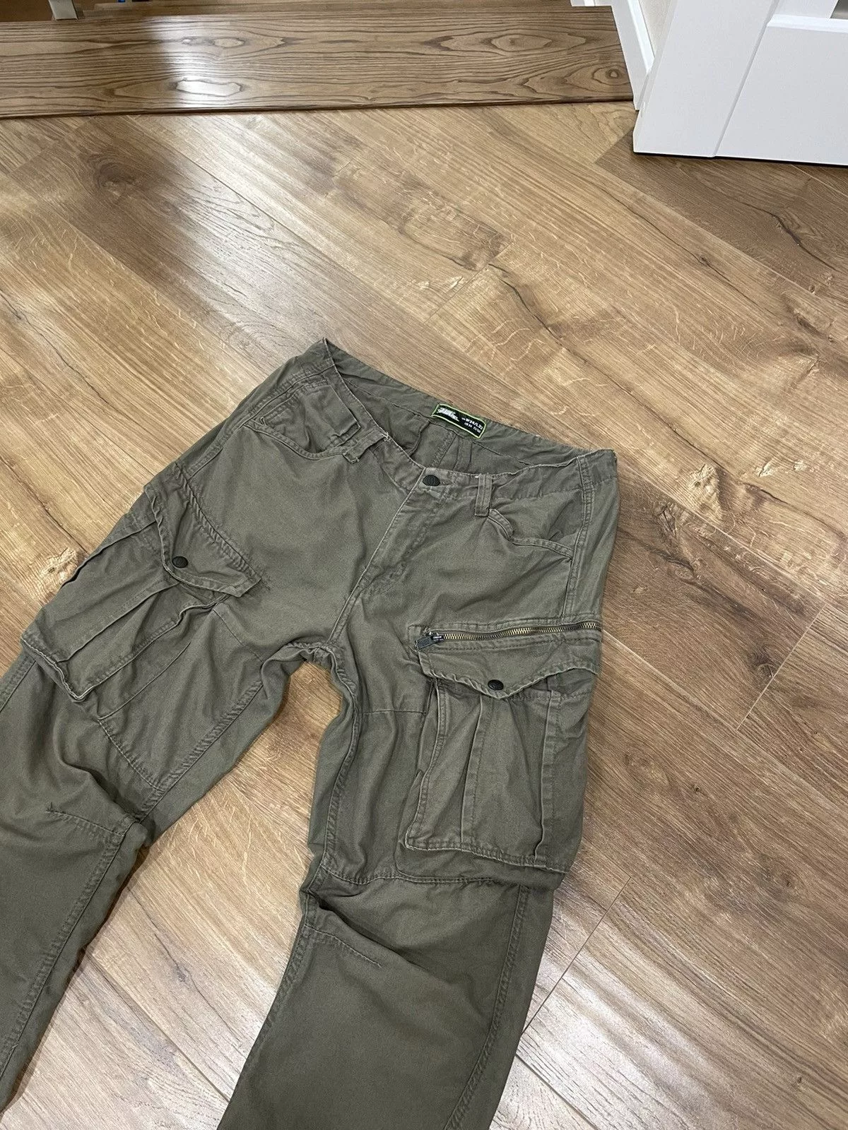 Vintage Casual Pants Vintage Olive Military Cargo Pockets Bondage Pants Size 34 Green