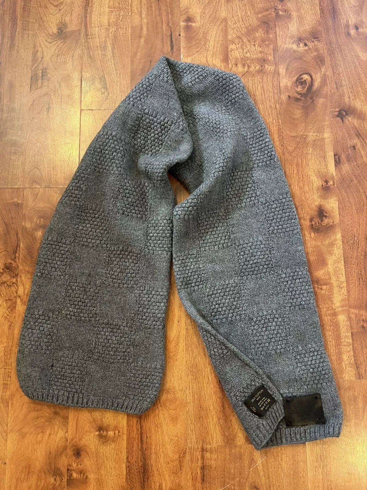 Louis Vuitton Scarves louis vuitton scarf 100% wool Gray