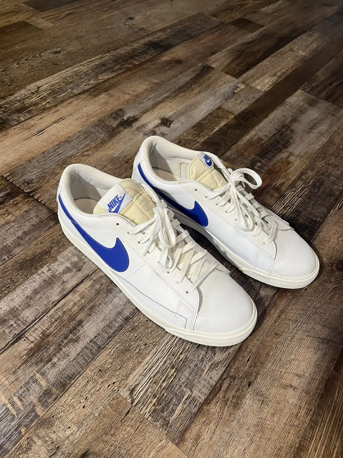 Nike Low Top Sneakers Nike Blazer low White