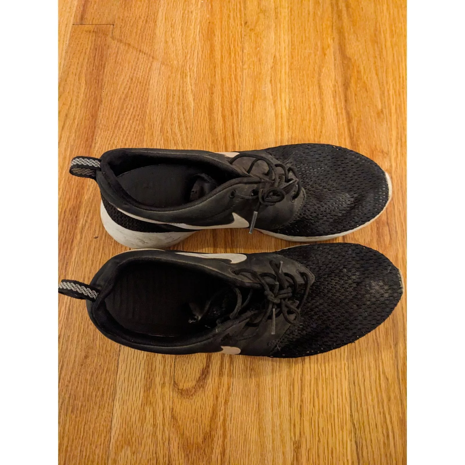 Nike Low Top Sneakers Nike Roshi Run Shoes Black