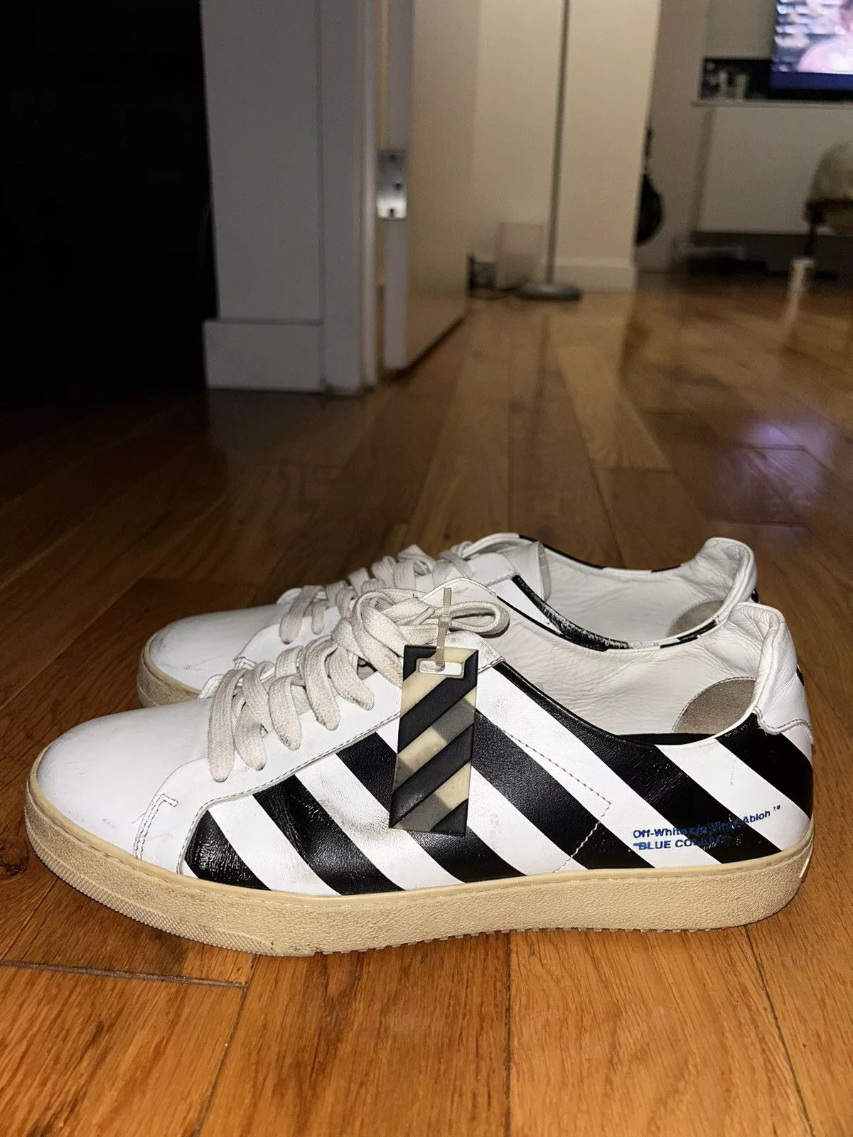 Off-White Low Top Sneakers Off-White × Virgil Abloh 2018 VIRGIL “ BLUE COLLAR “ Black
