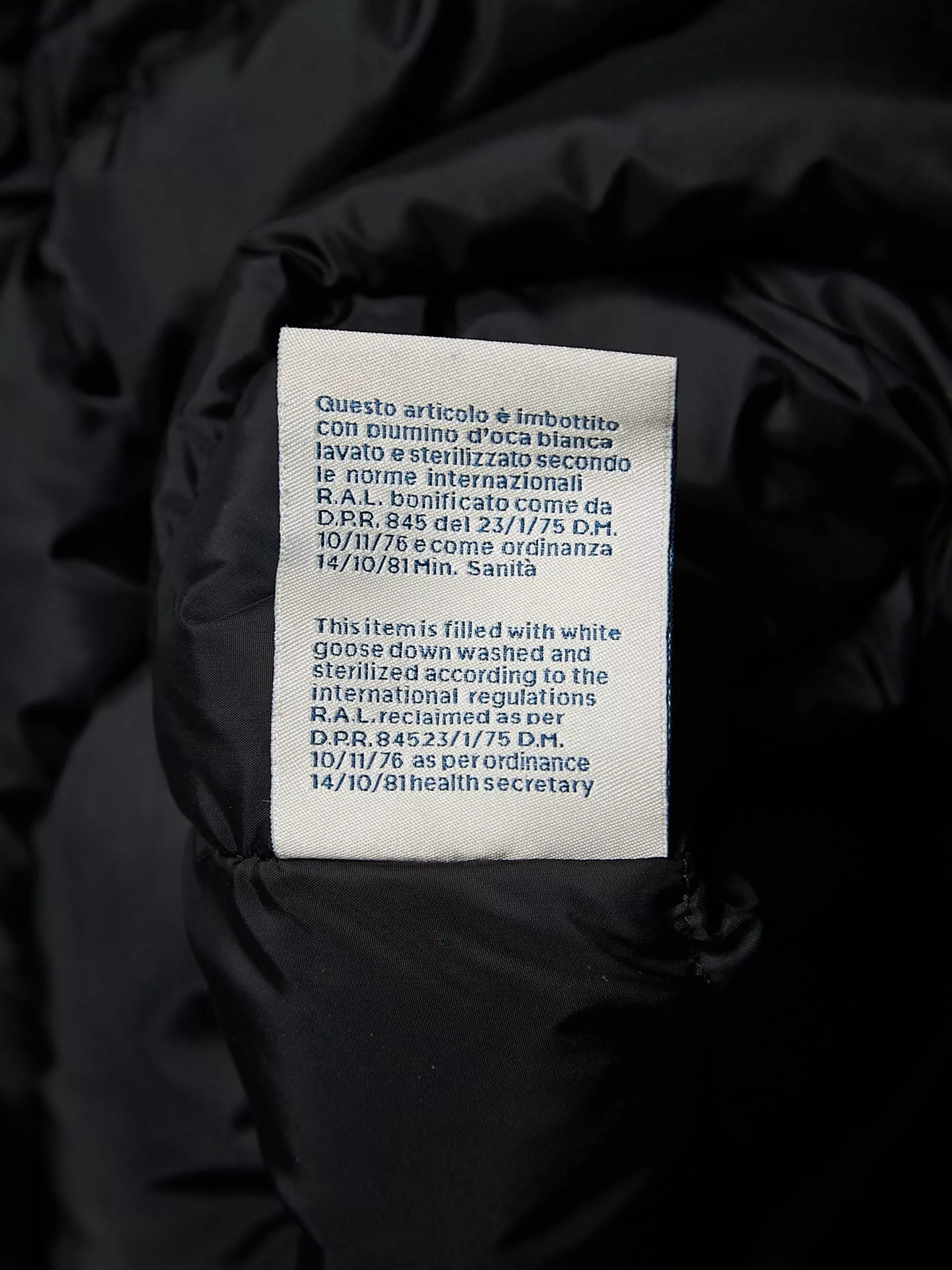 Moncler Parkas Moncler Black Sleeve Logo Printed Polyester Downjacket